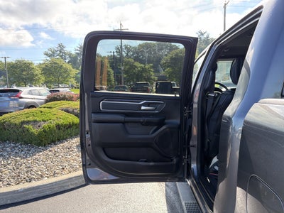 2020 RAM 1500 Big Horn Crew Cab 4x4 5'7" Box