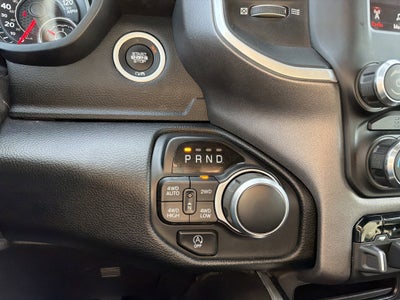 2021 RAM 1500 Big Horn Crew Cab 4x4 5'7" Box
