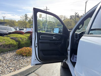 2021 RAM 1500 Big Horn Crew Cab 4x4 5'7" Box