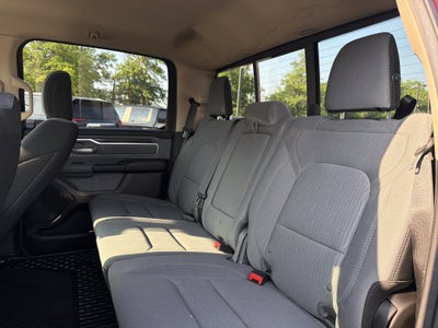 2019 RAM 1500 Big Horn/Lone Star Crew Cab 4x4 5'7" Box