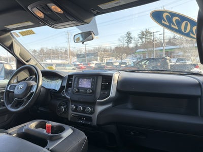 2022 RAM 1500 Big Horn Crew Cab 4x4 5'7" Box