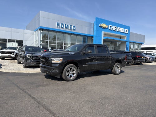 2022 RAM 1500 Big Horn Crew Cab 4x4 5'7" Box