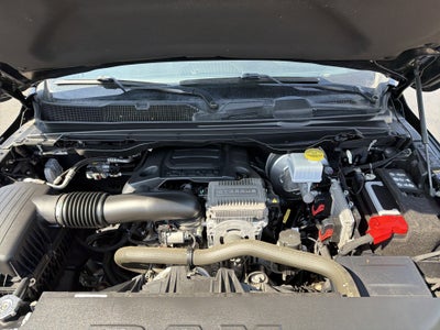 2022 RAM 1500 Big Horn Crew Cab 4x4 5'7" Box