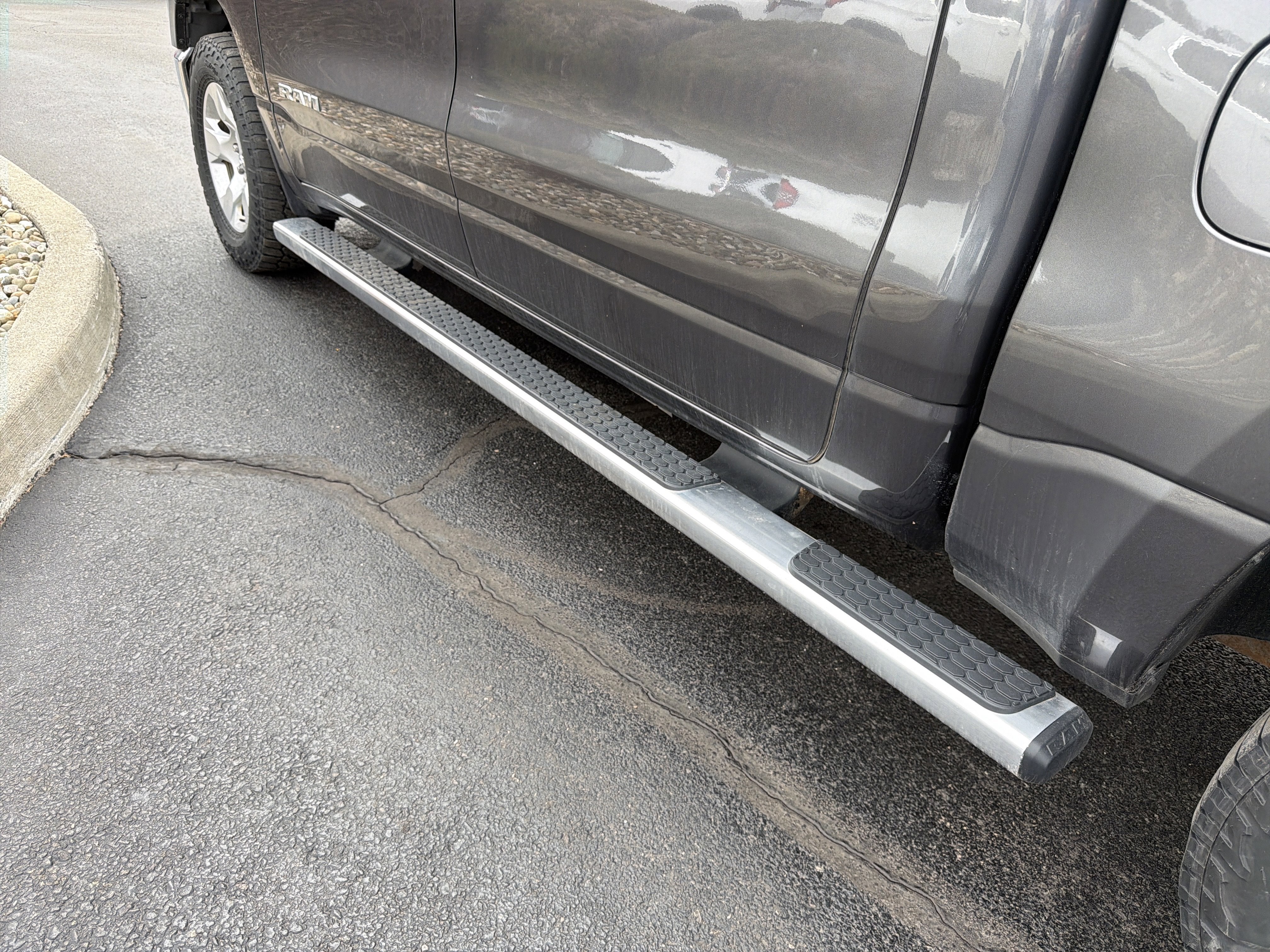 2019 RAM 1500 Big Horn/Lone Star Crew Cab 4x4 5'7" Box