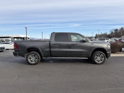 2021 RAM 1500 Laramie Crew Cab 4x4 6'4" Box