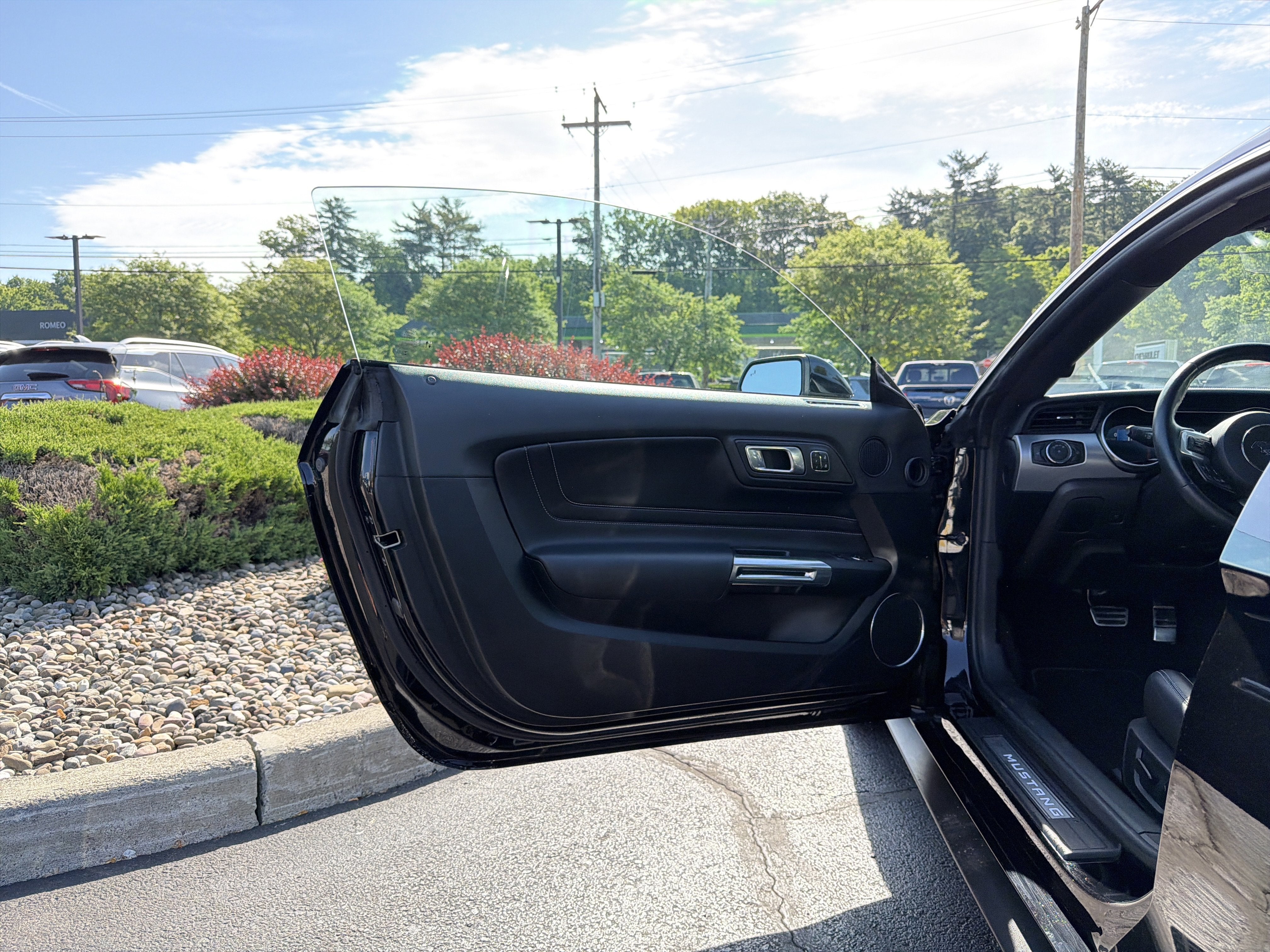 2023 Ford Mustang EcoBoost Premium Fastback