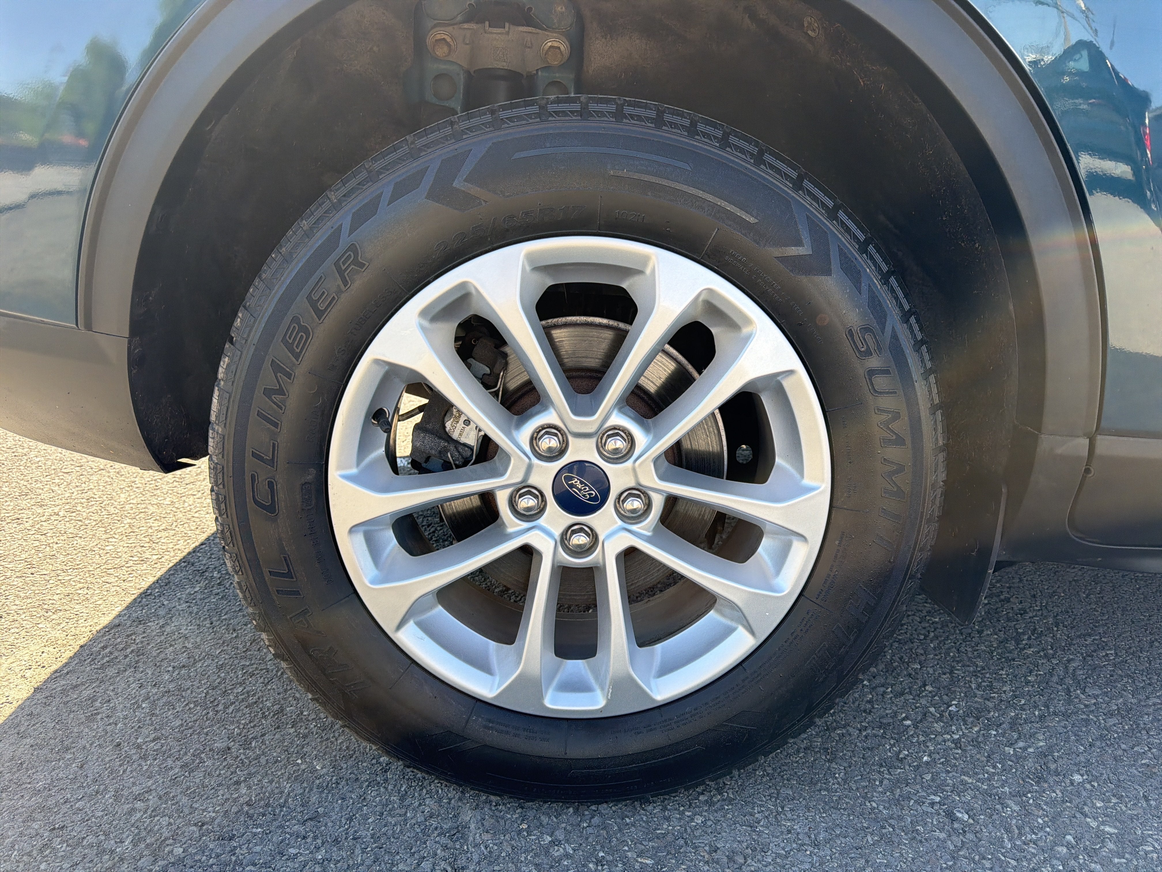 2020 Ford Escape SE