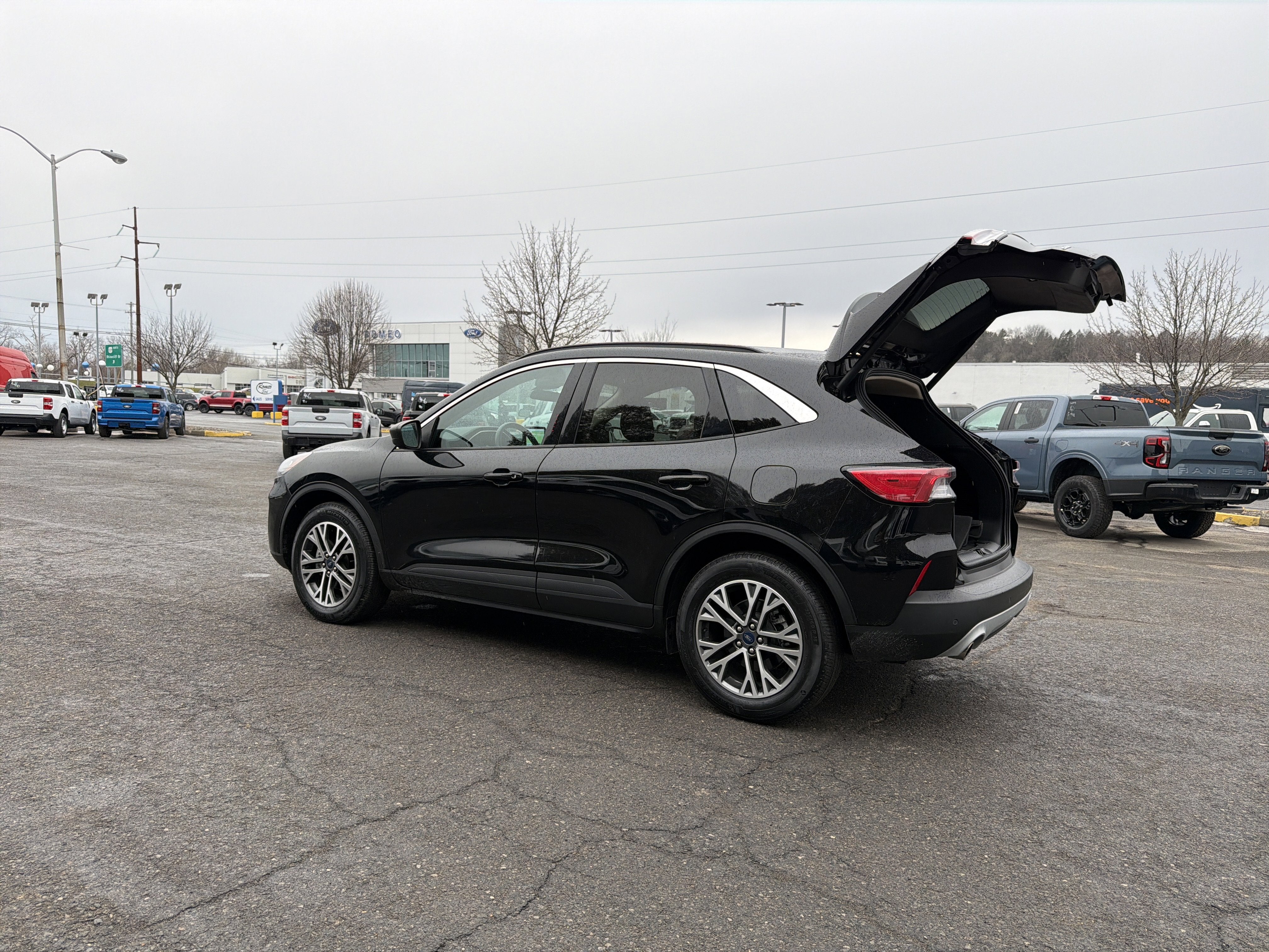 2020 Ford Escape SEL