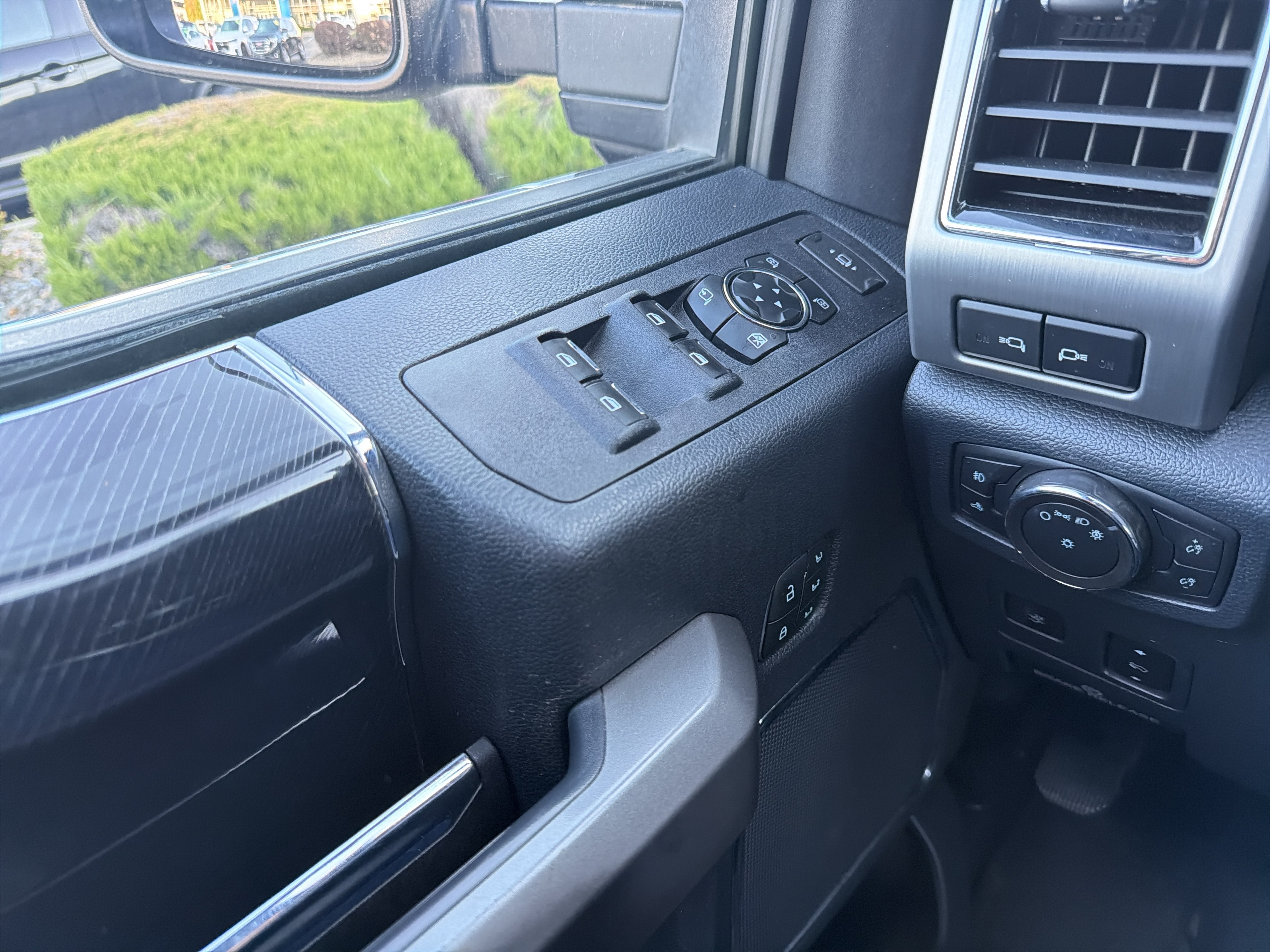 2022 Ford F-350 Platinum