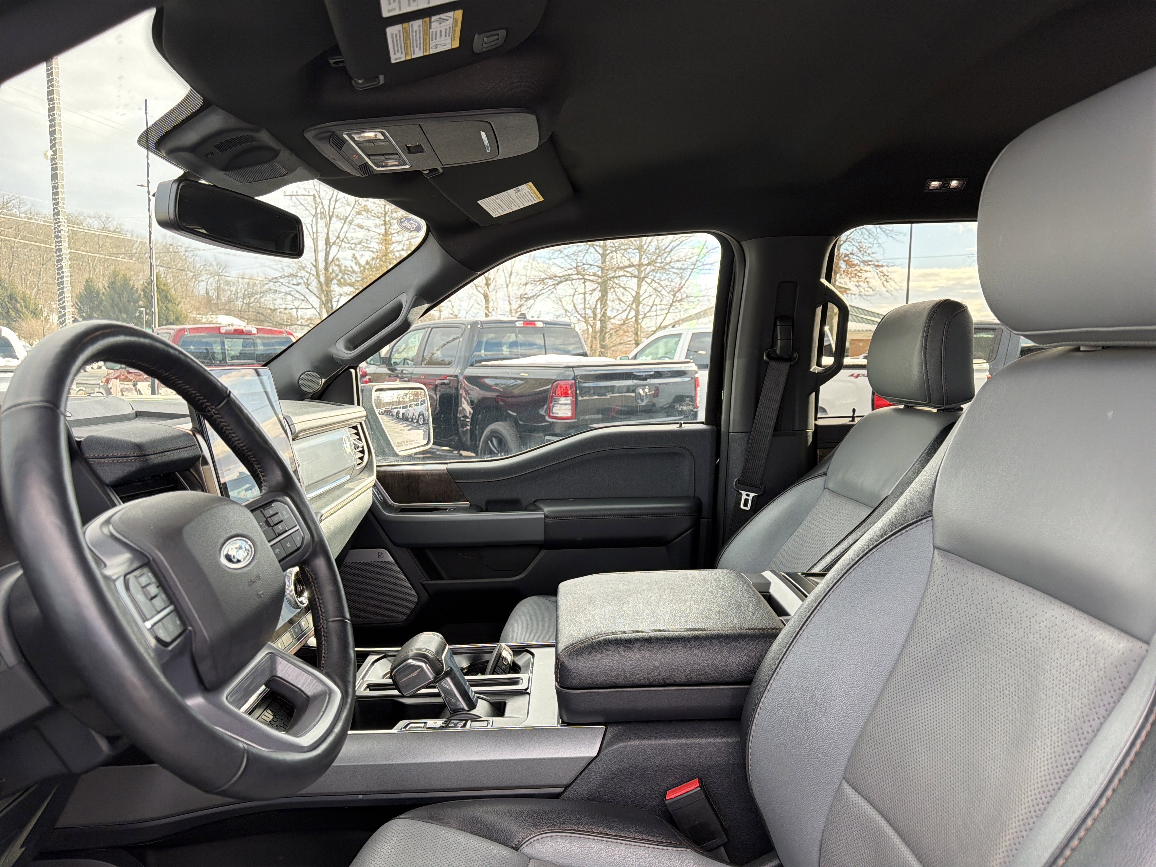 2023 Ford F-150 Lightning LARIAT