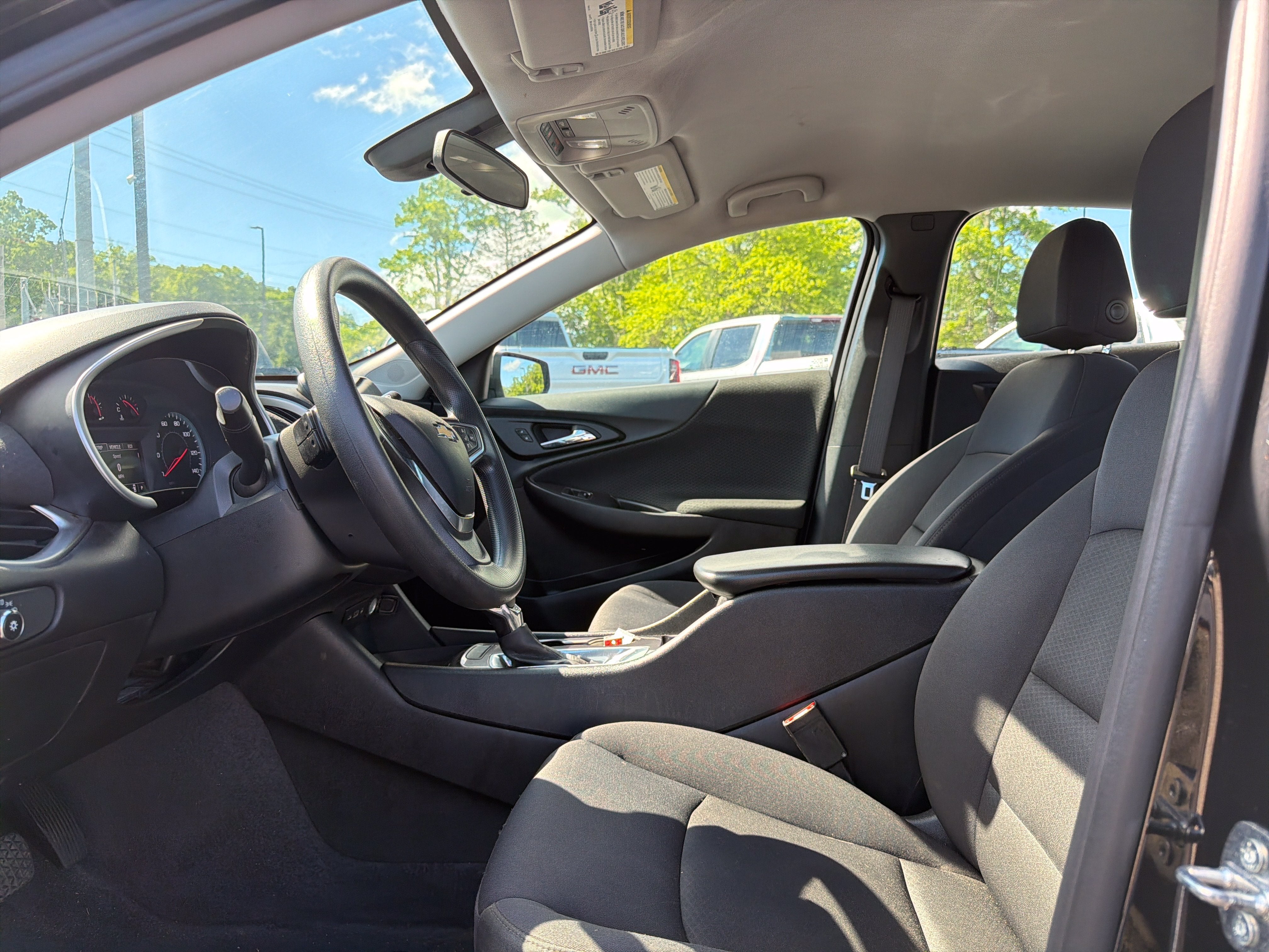 2022 Chevrolet Malibu LS