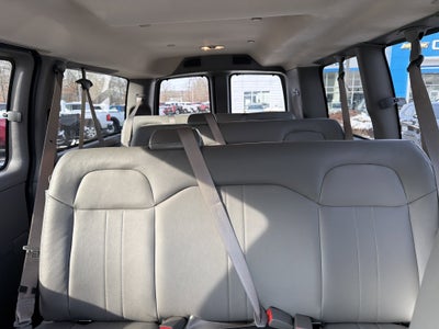 2025 Chevrolet Express Passenger 1LS