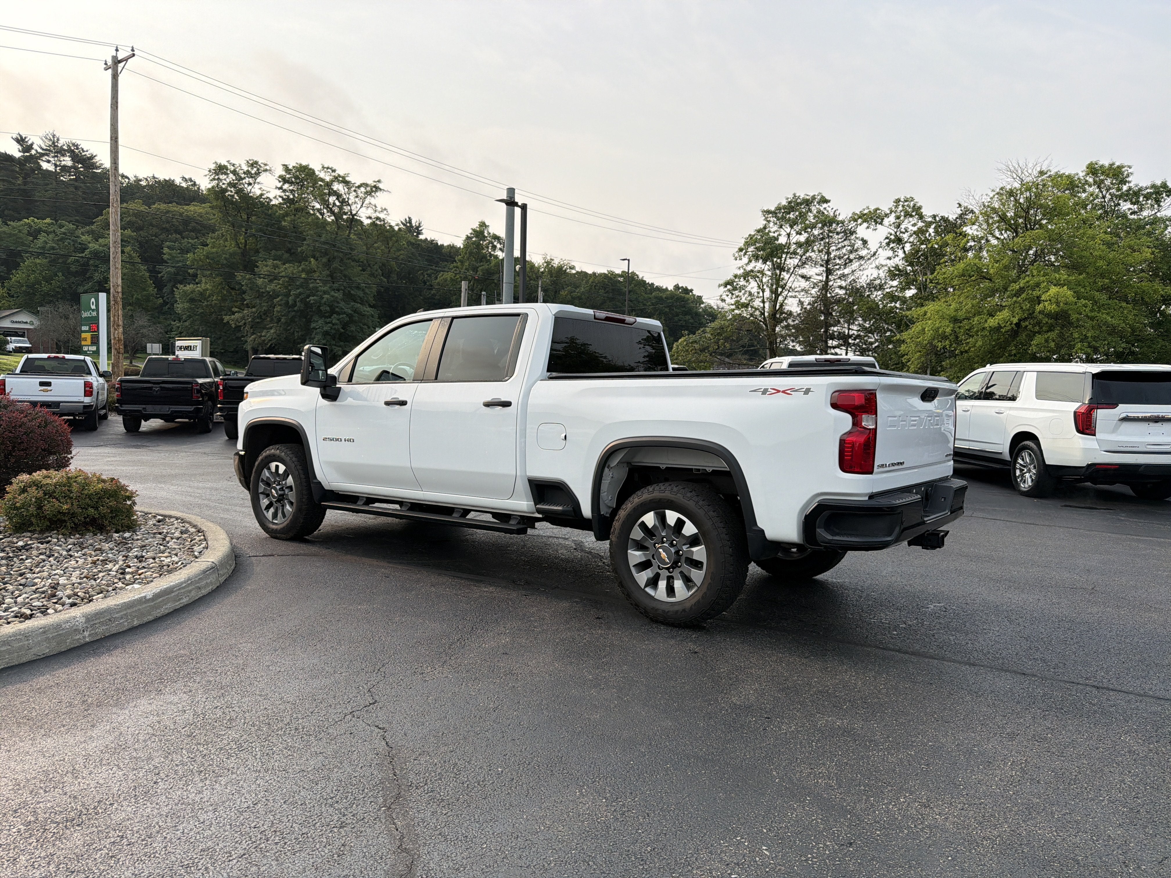 2025 Chevrolet Silverado 2500HD Custom - Photo 8