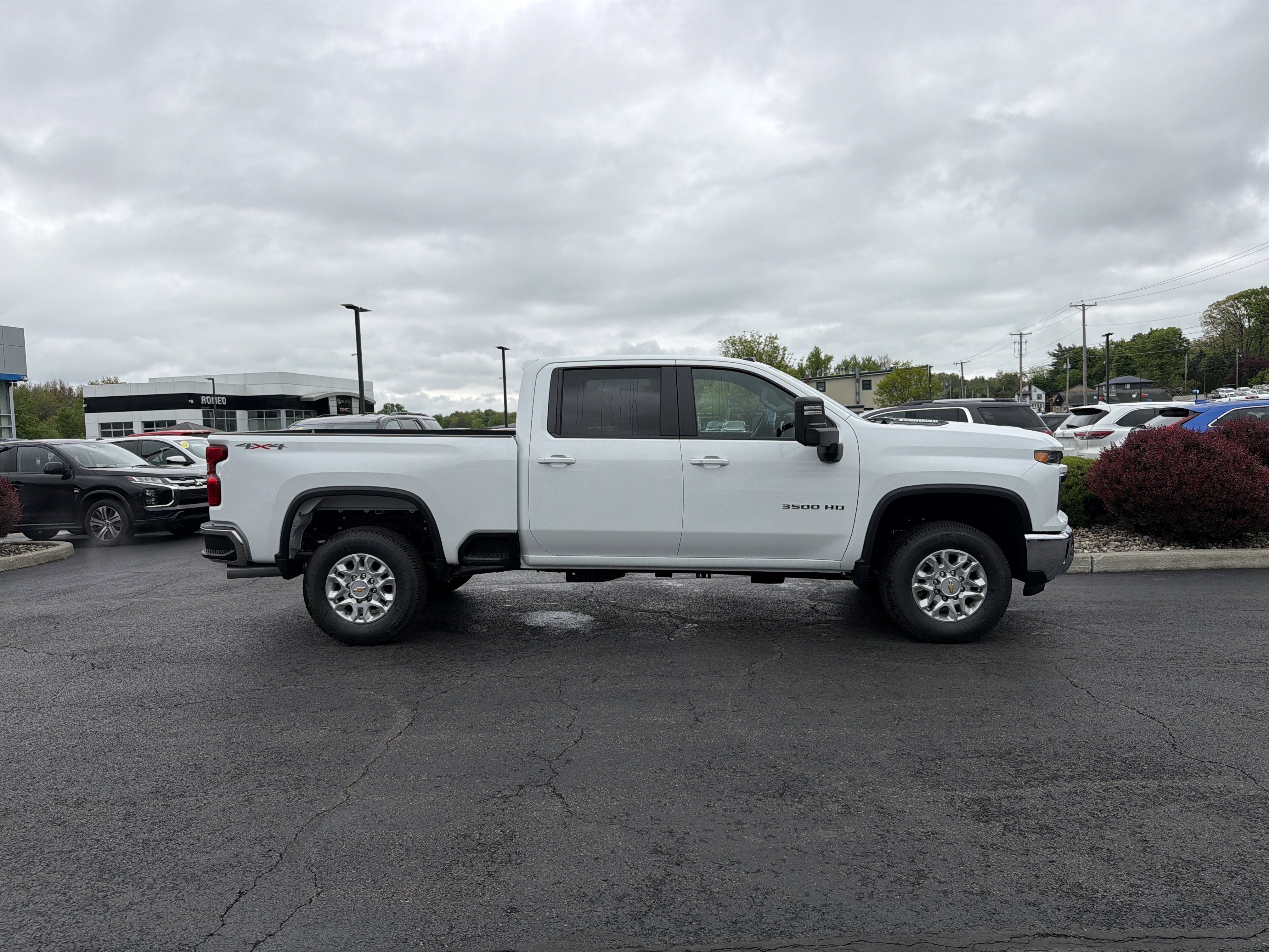 2026 Chevrolet Silverado 3500 HD LT