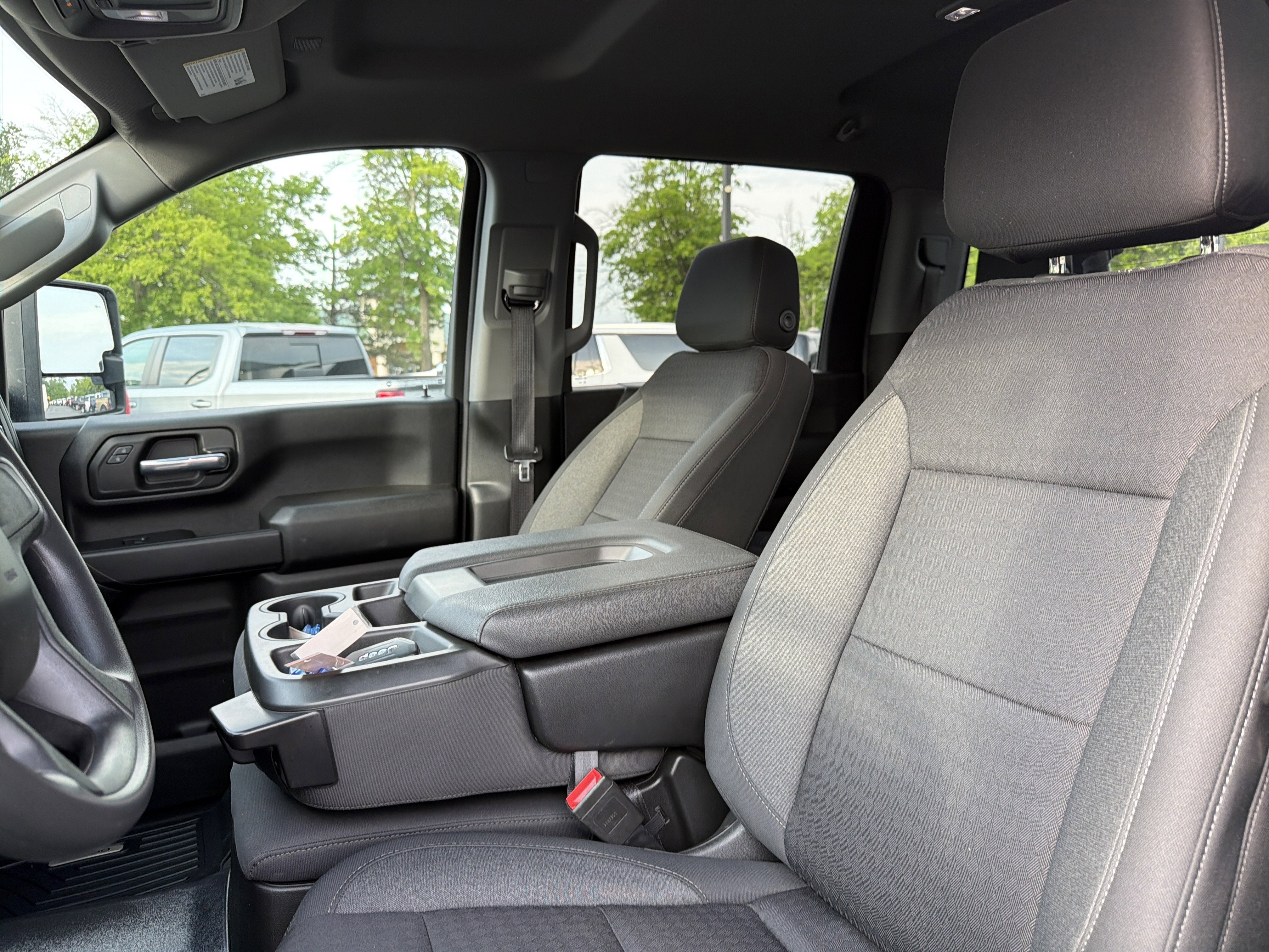 2024 Chevrolet Silverado 2500 HD Custom