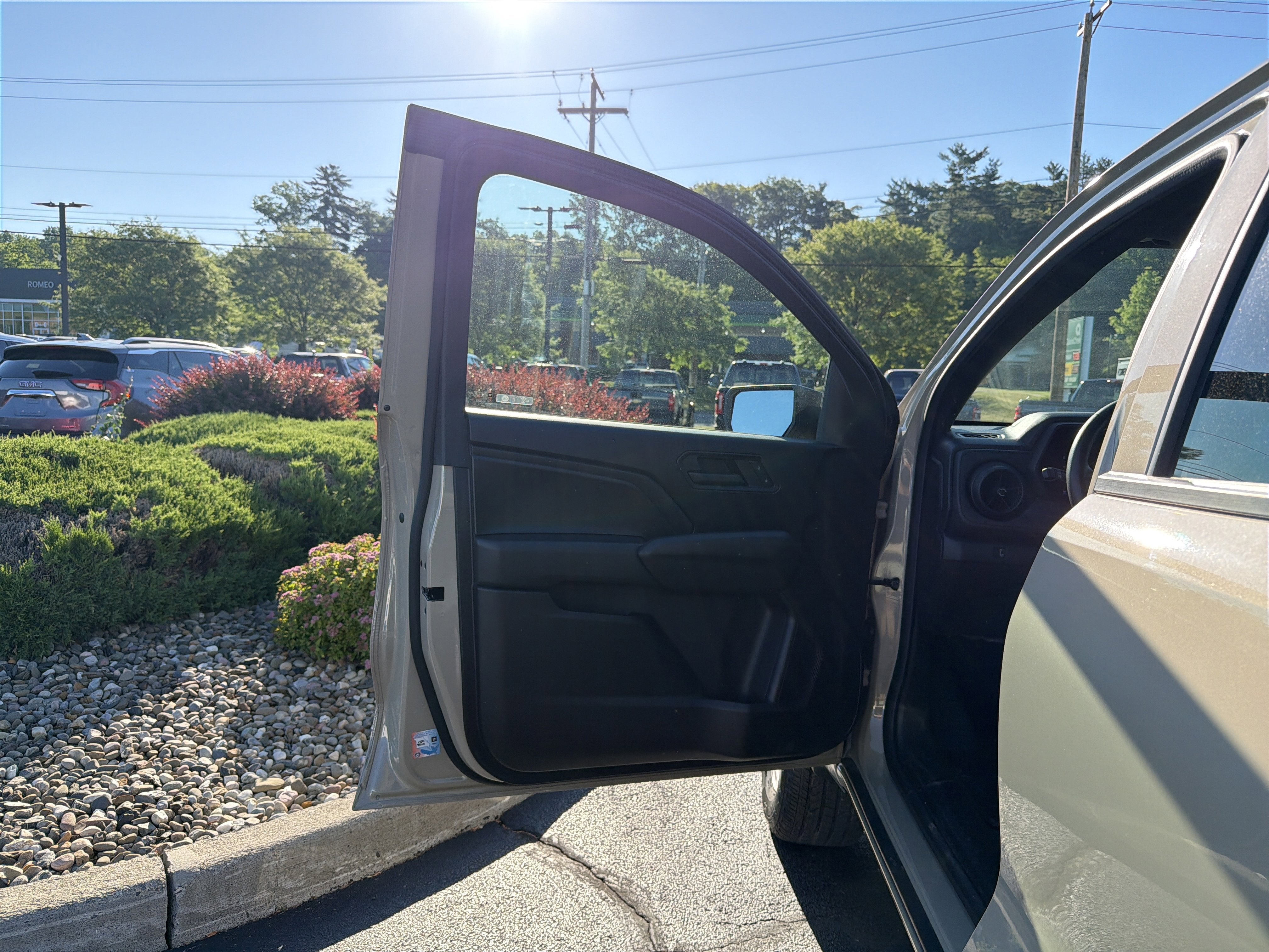 2023 Chevrolet Colorado WT