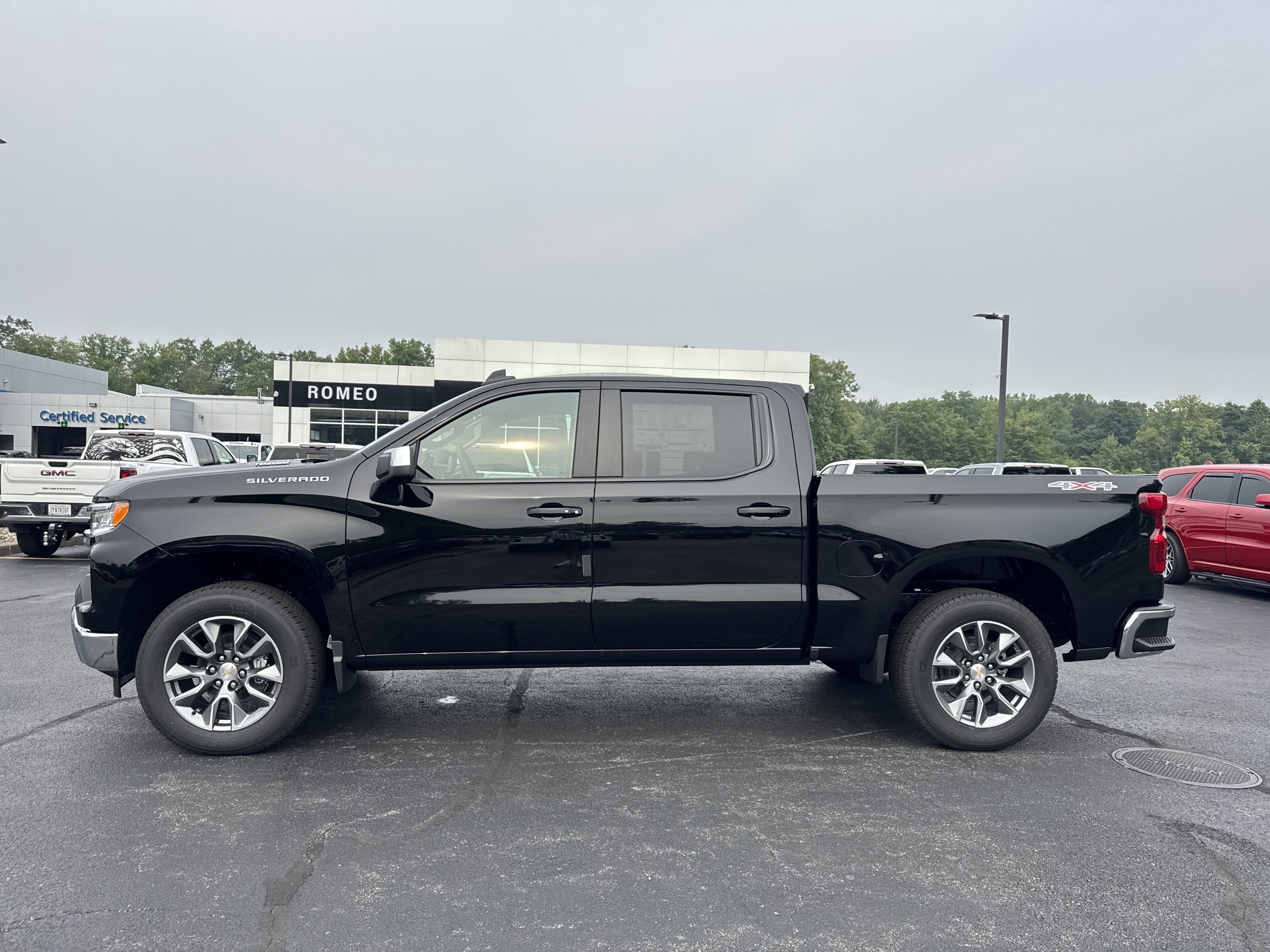 2026 Chevrolet Silverado 1500 LT (2FL)