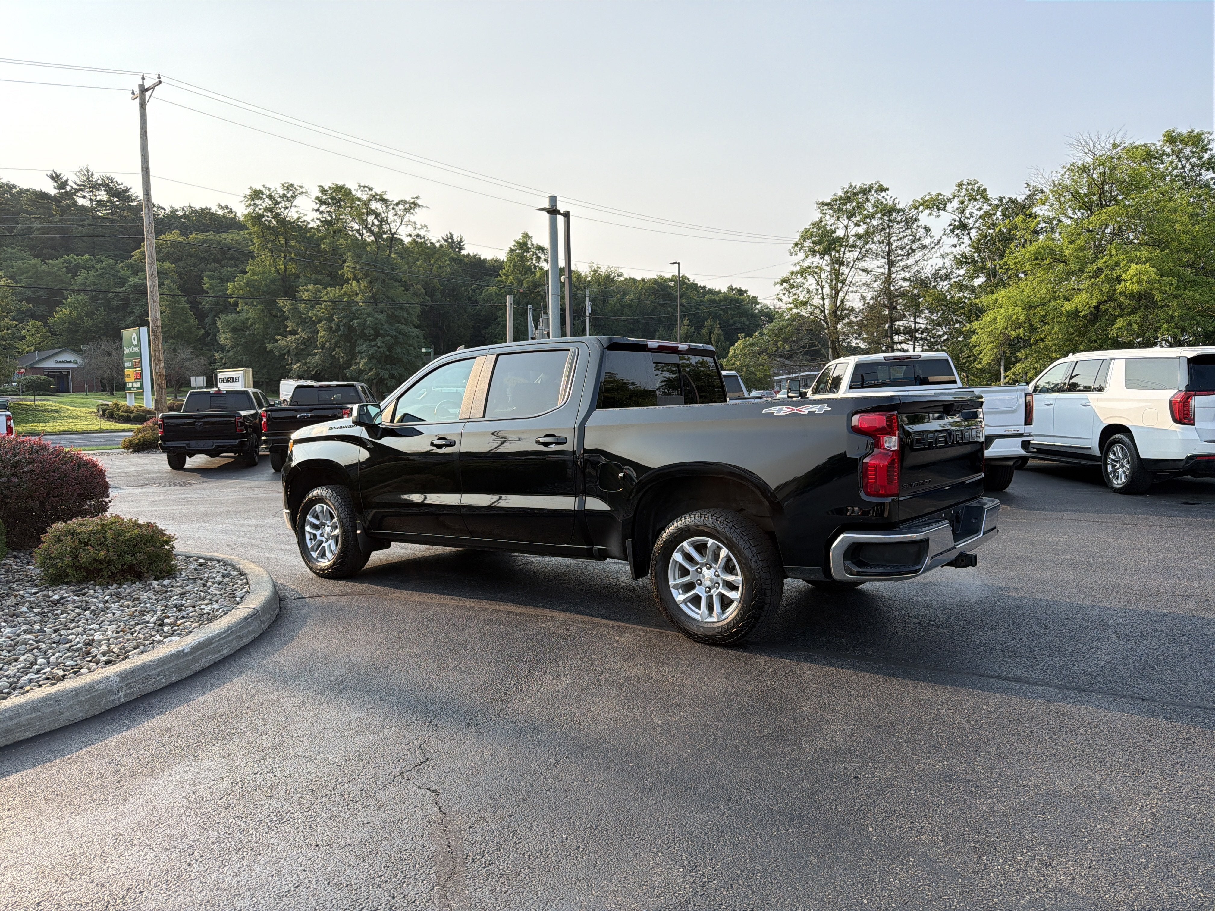 2024 Chevrolet Silverado 1500 LT