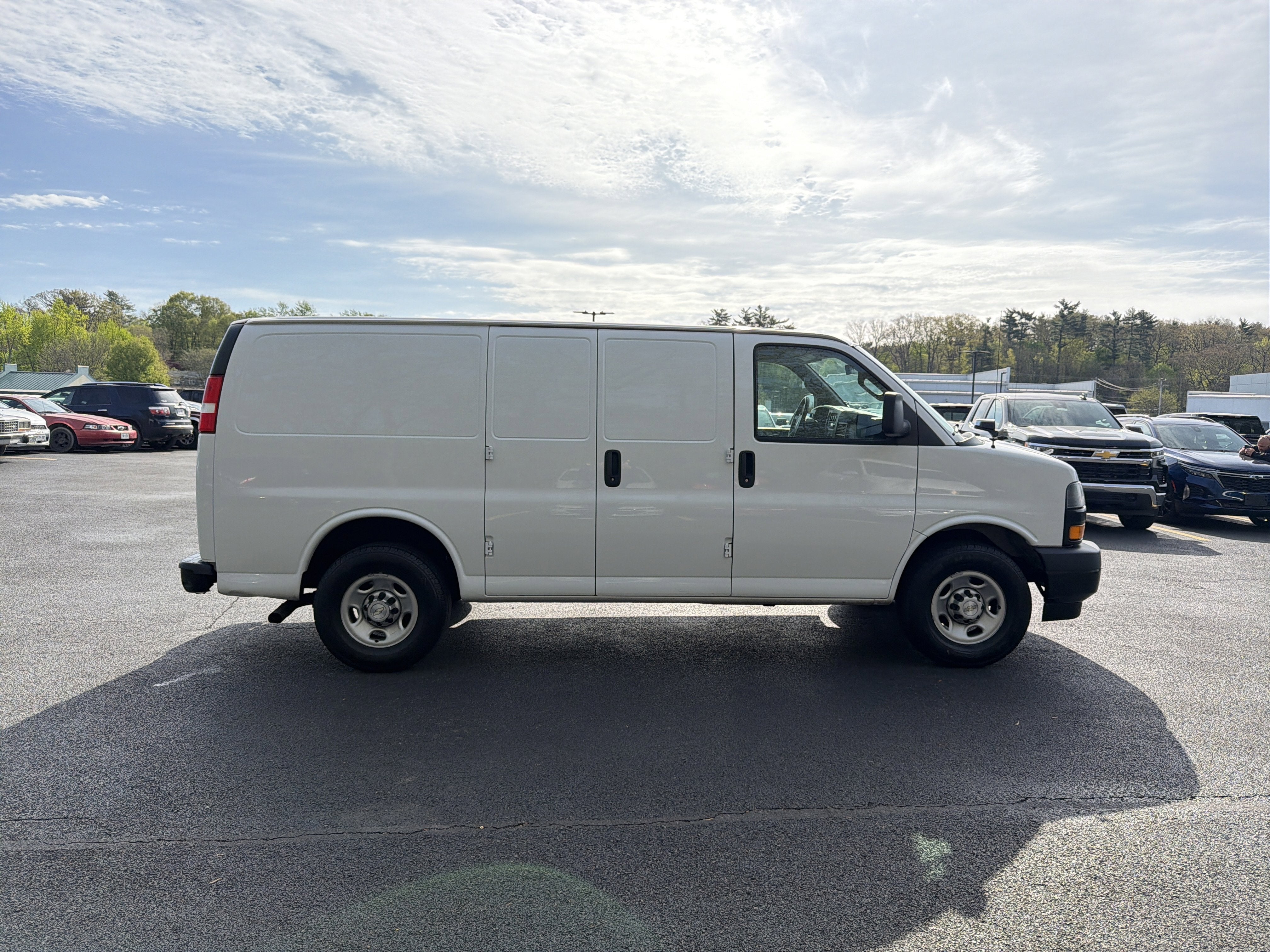 2021 Chevrolet Express Cargo 2500 RWD 2500 Regular Wheelbase WT