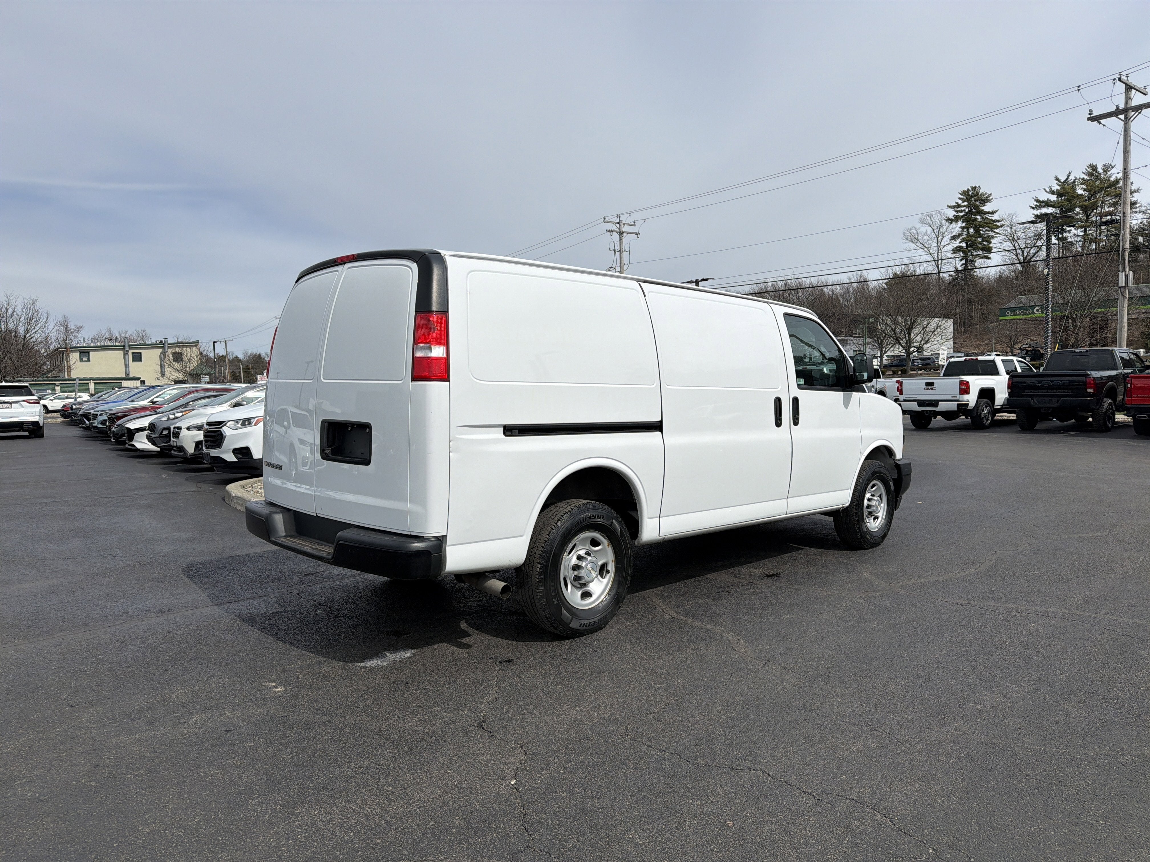 2021 Chevrolet Express Cargo 3500 WT