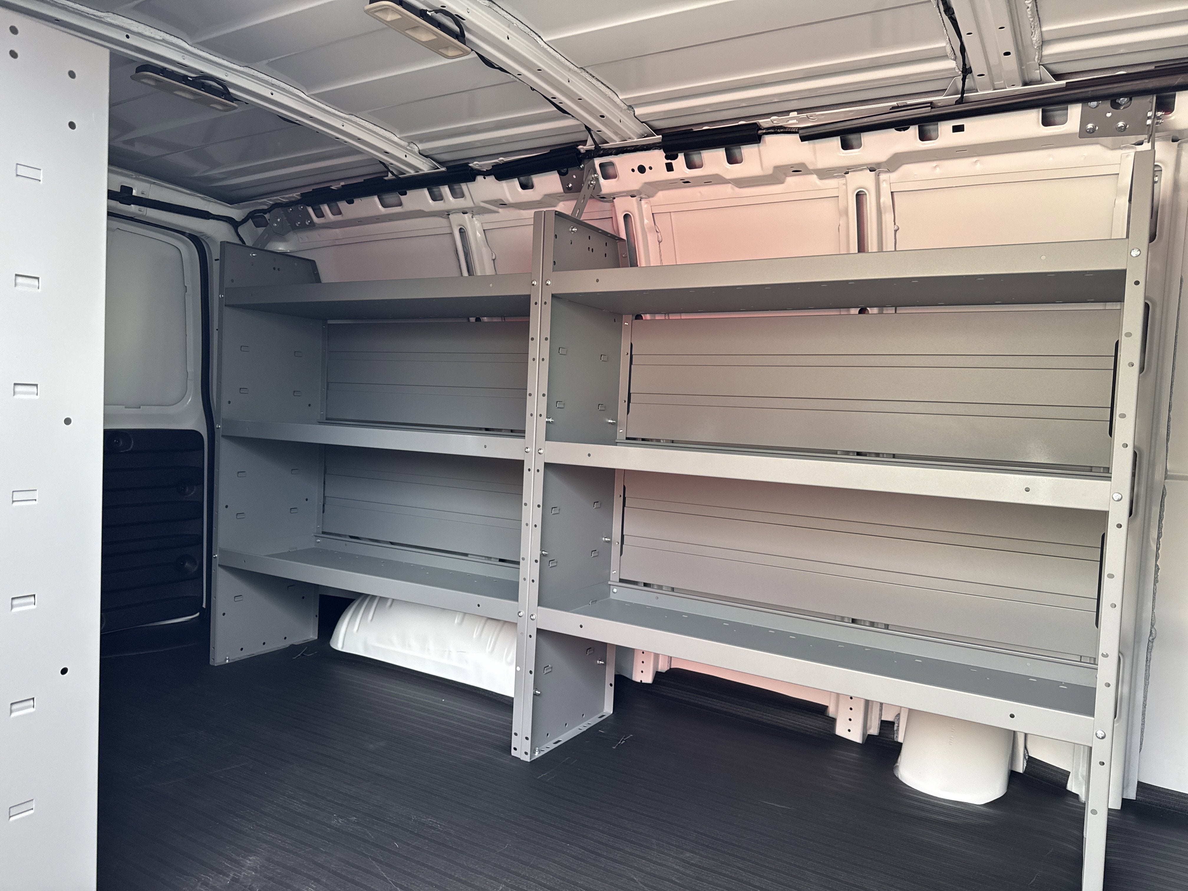 2025 Chevrolet Express Cargo WT