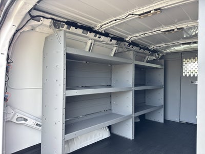 2025 Chevrolet Express Cargo WT