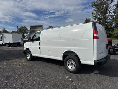 2025 Chevrolet Express Cargo WT
