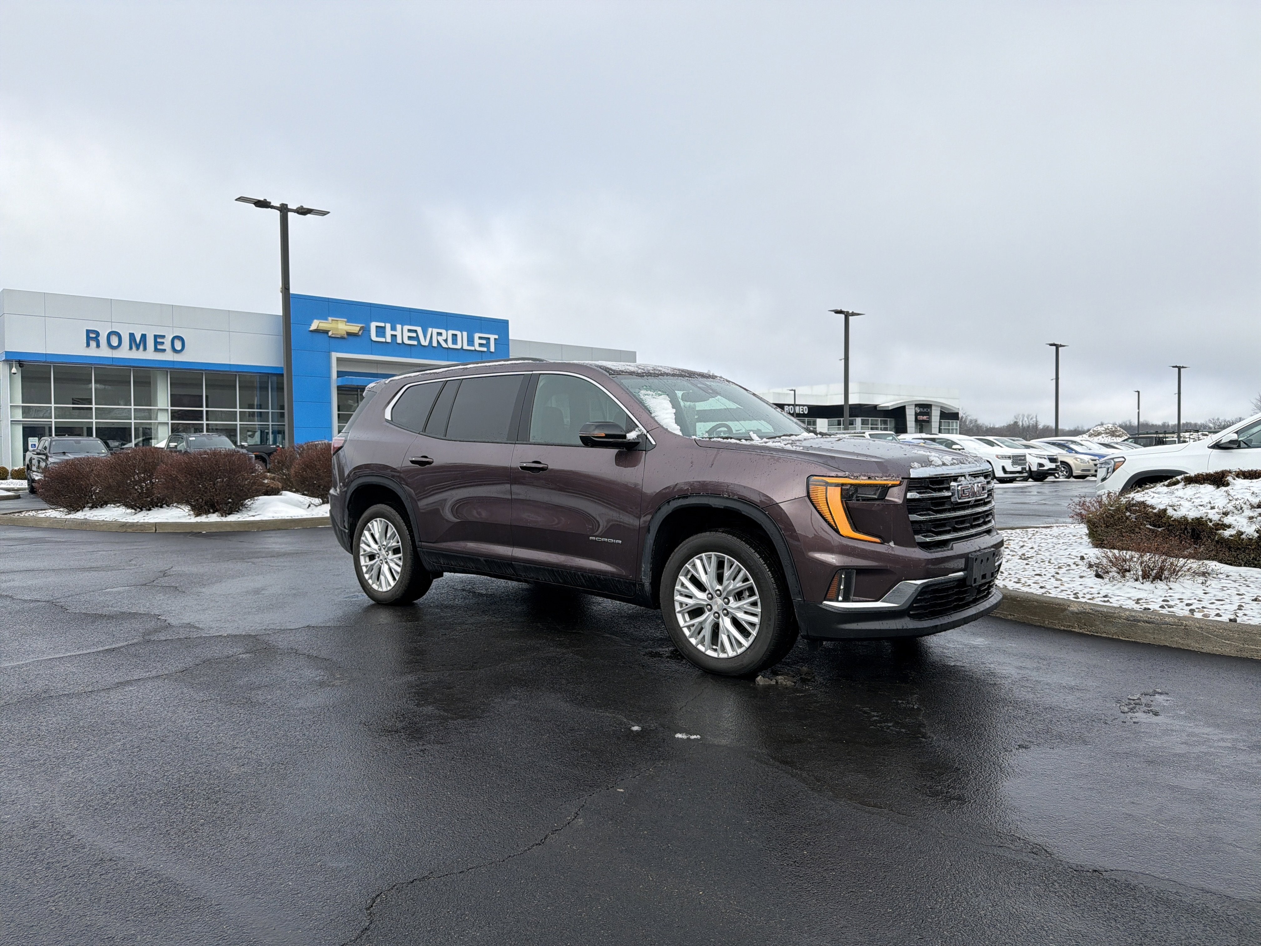 2024 GMC Acadia Elevation