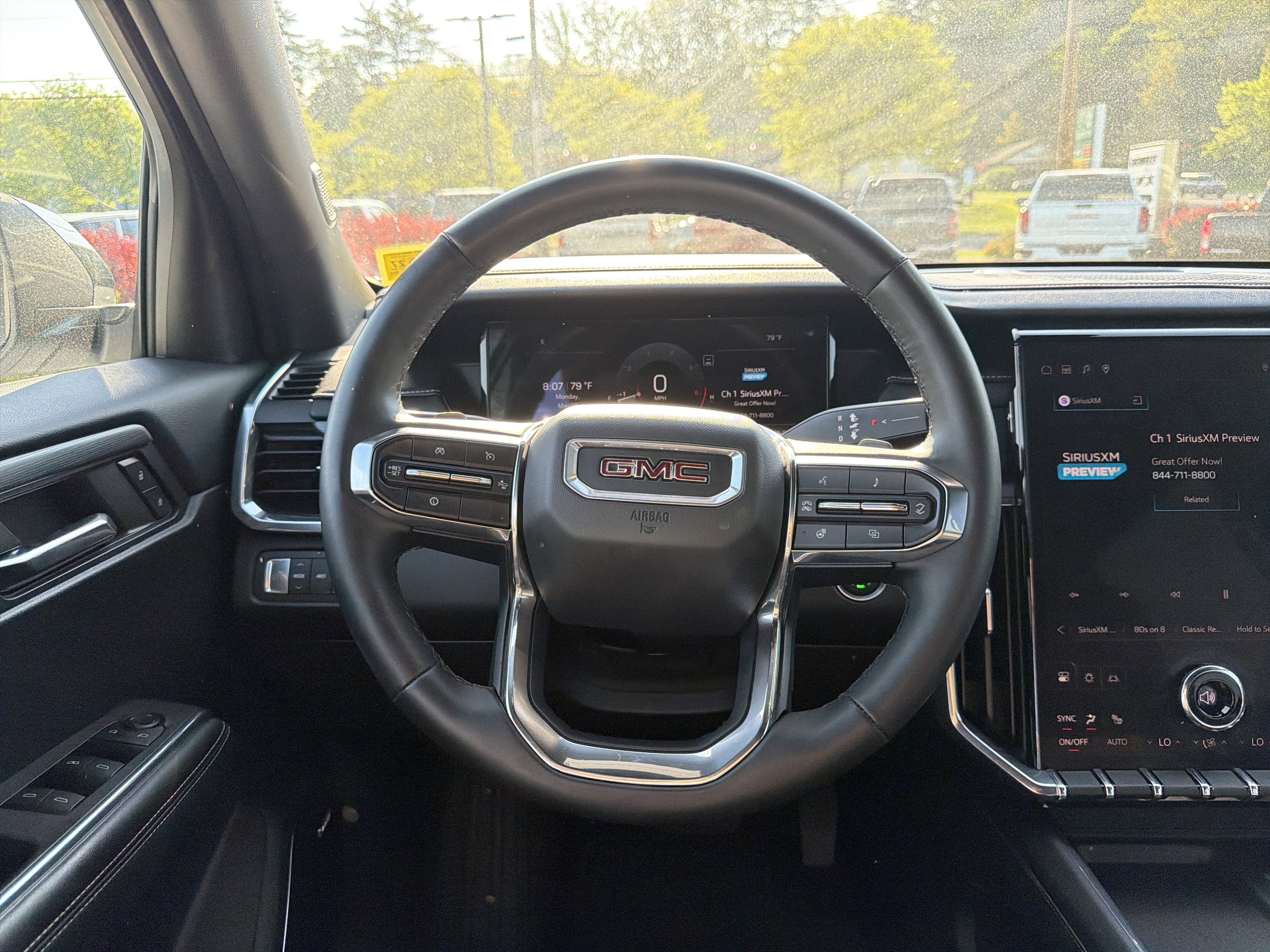 2024 GMC Acadia Elevation