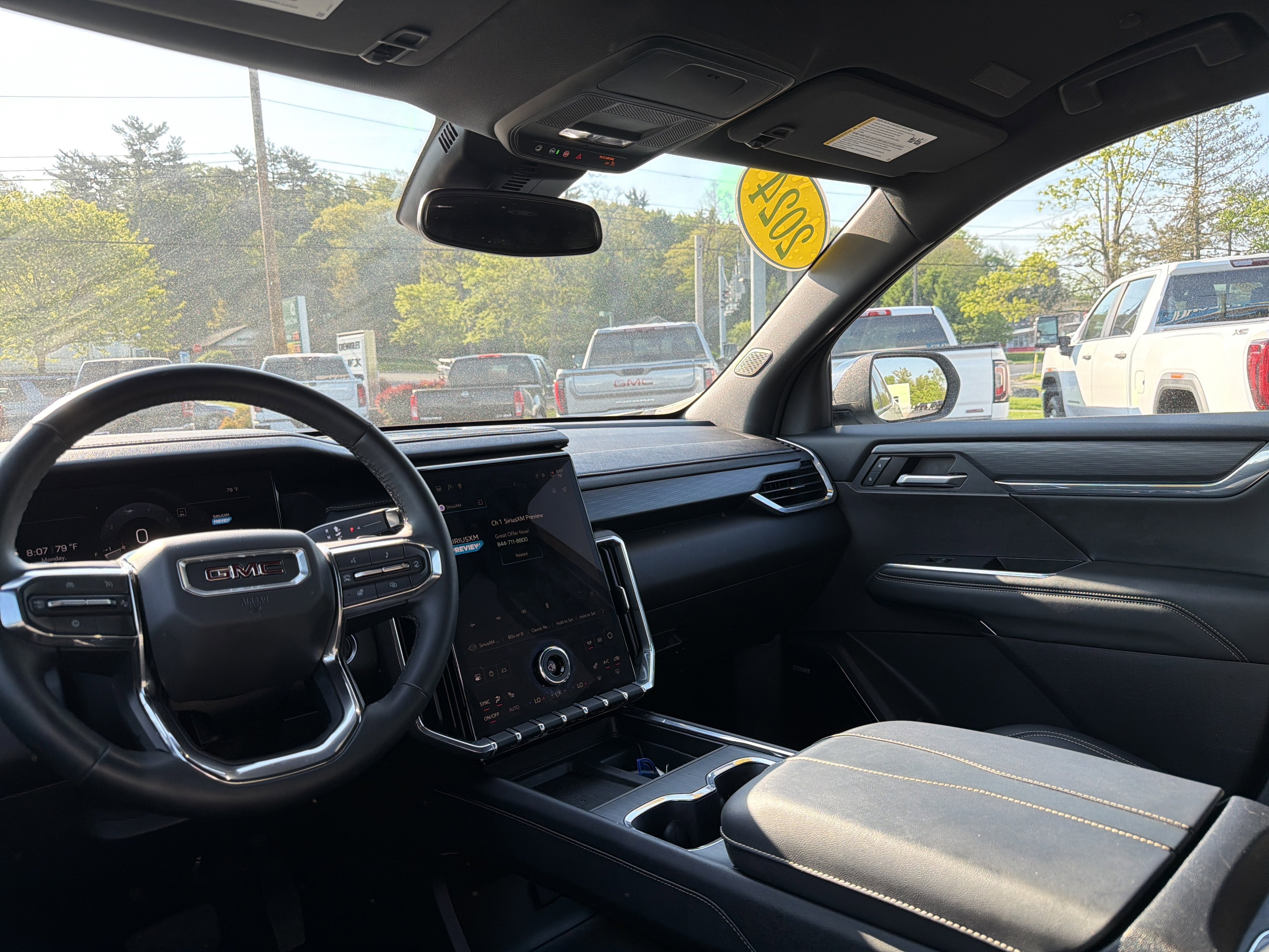 2024 GMC Acadia Elevation