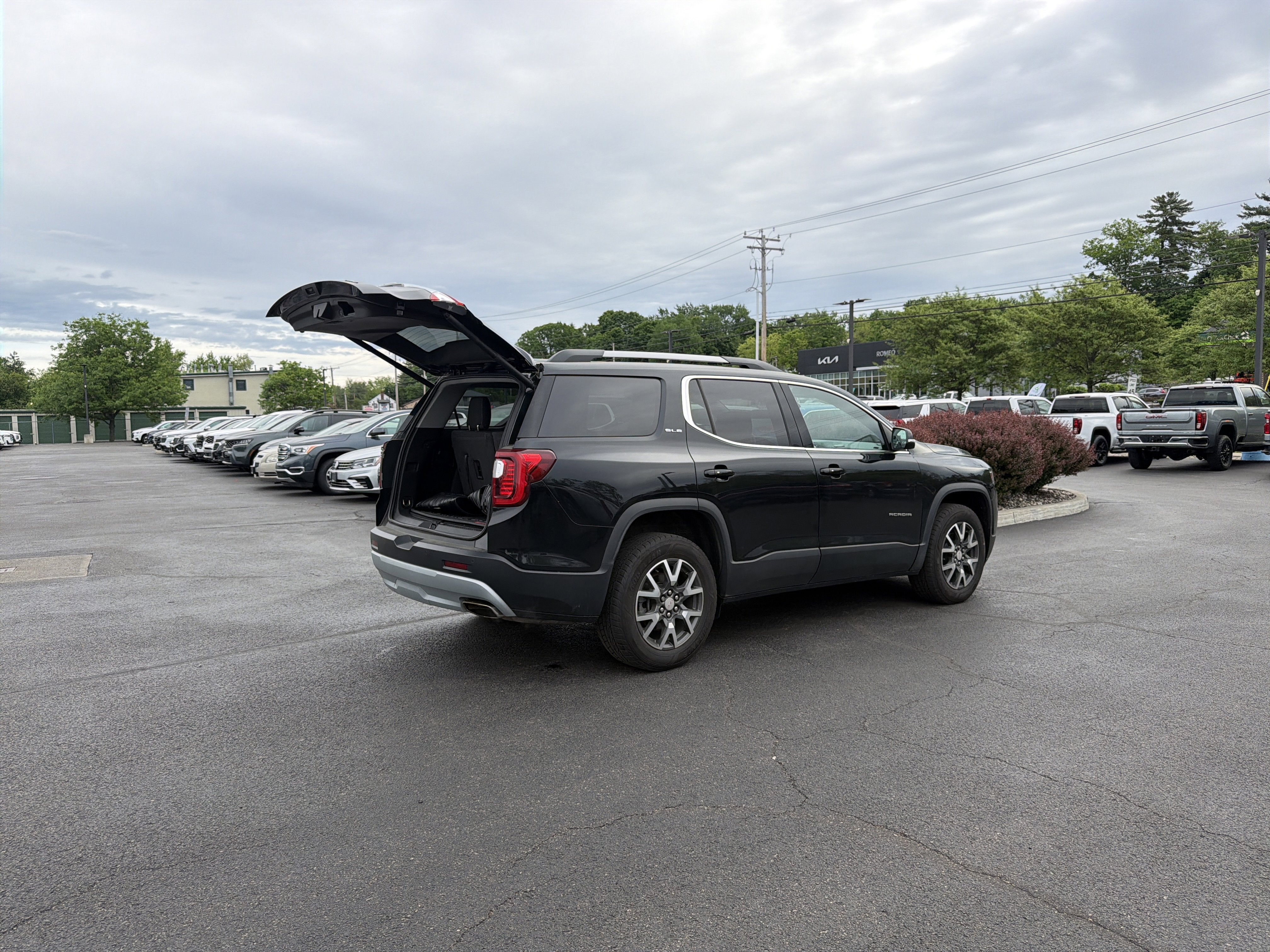 2021 GMC Acadia SLE