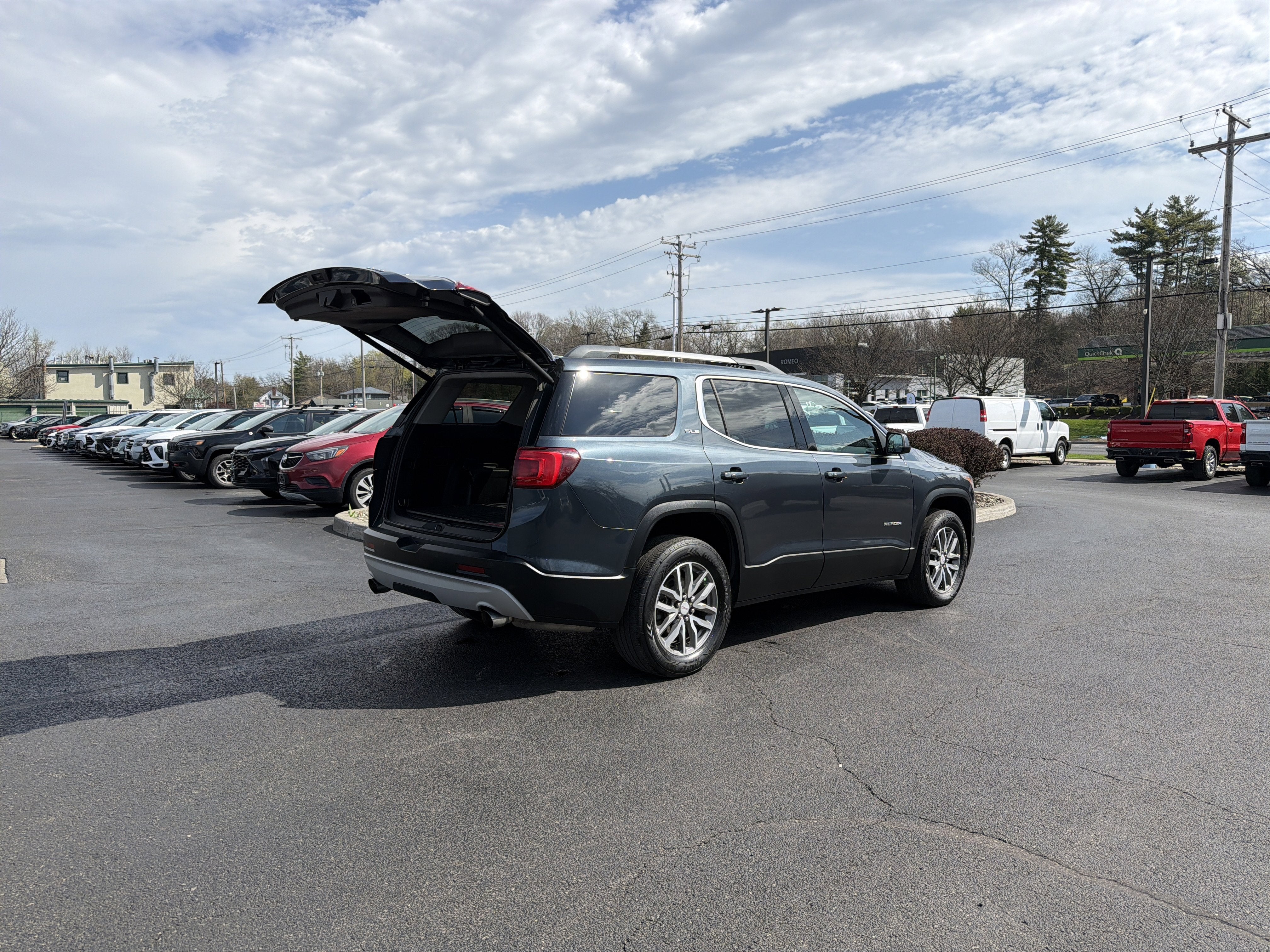 2019 GMC Acadia SLE