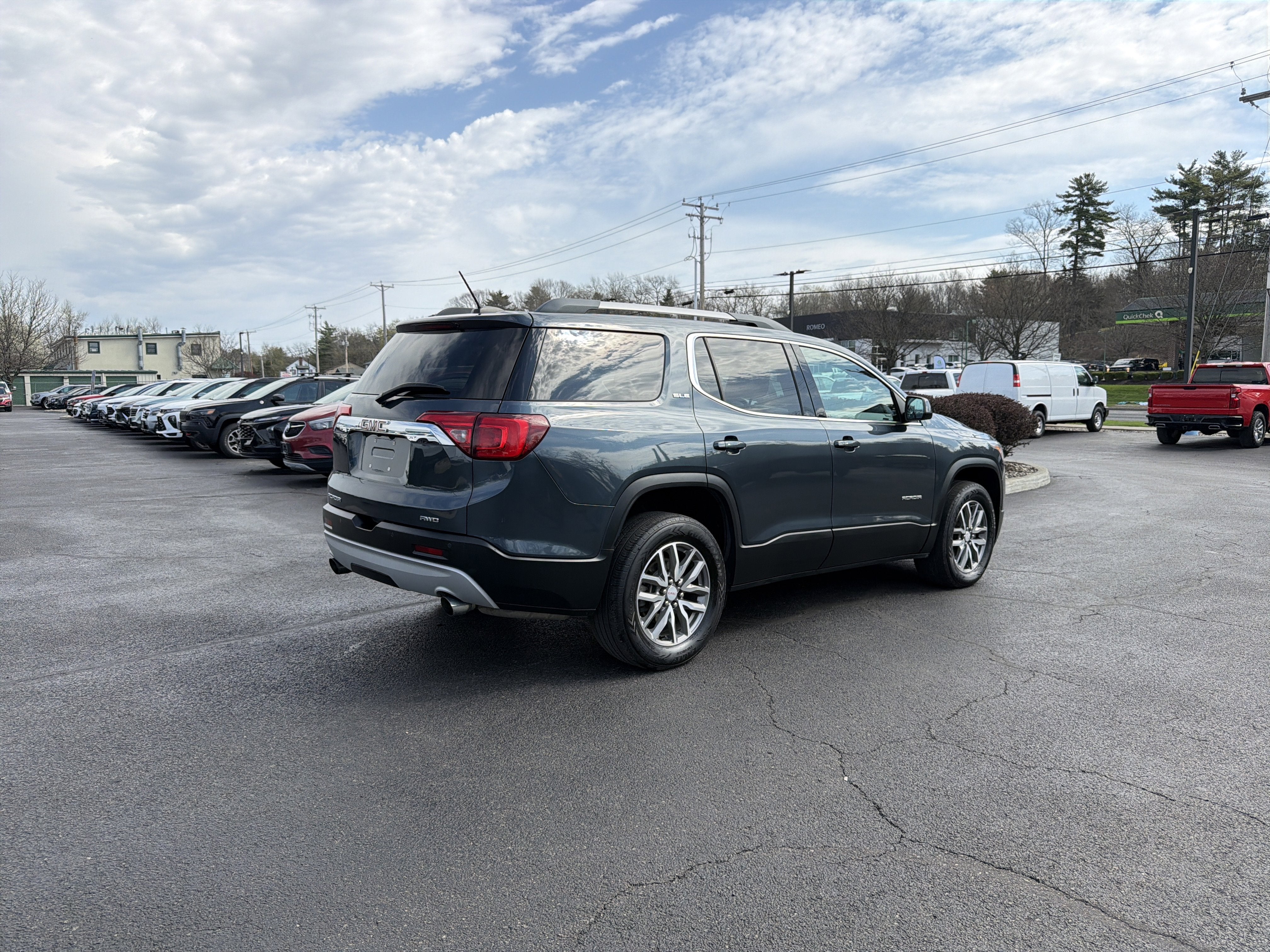 2019 GMC Acadia SLE
