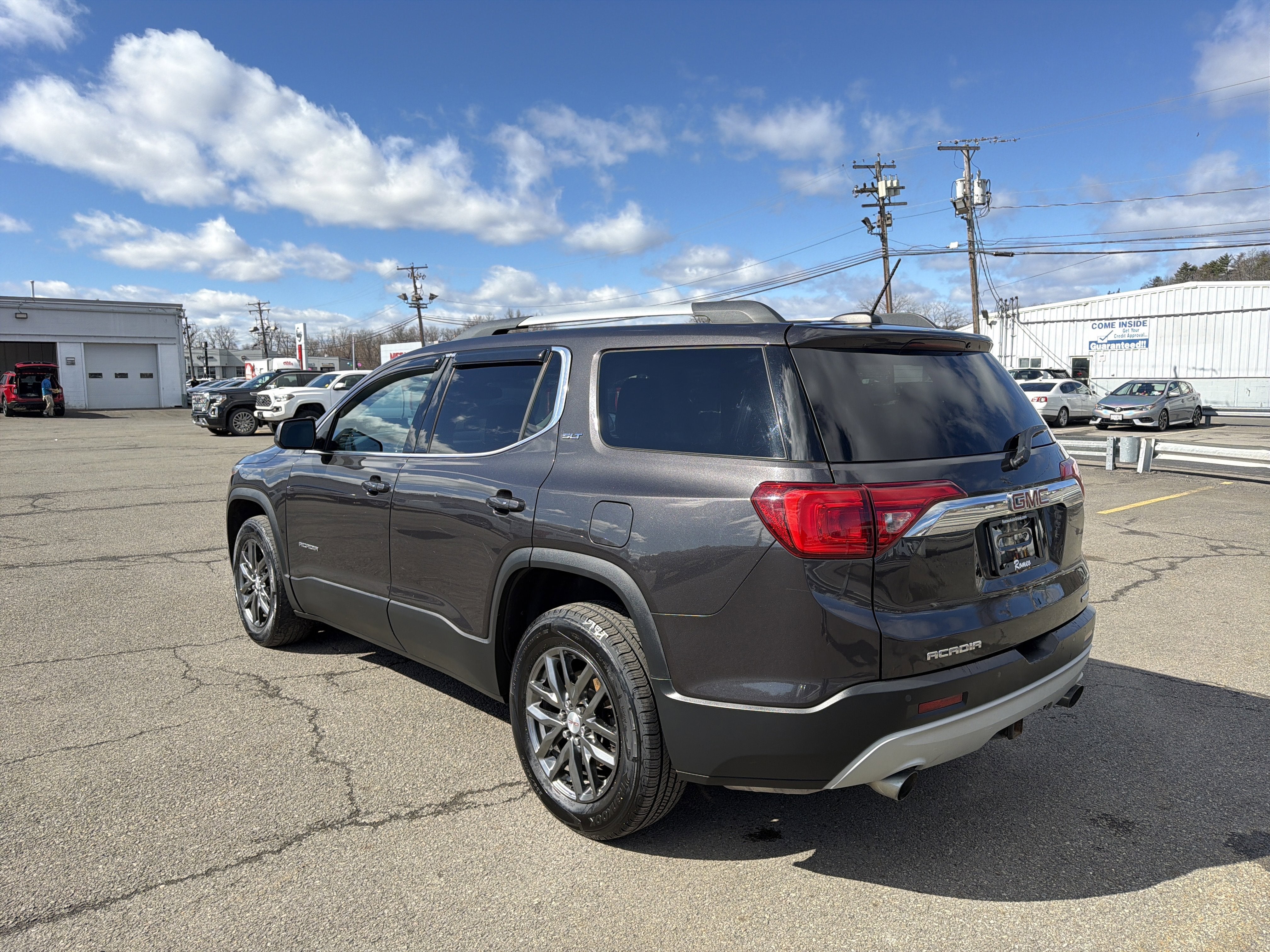 2017 GMC Acadia SLT