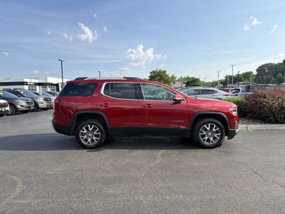2023 GMC Acadia SLT