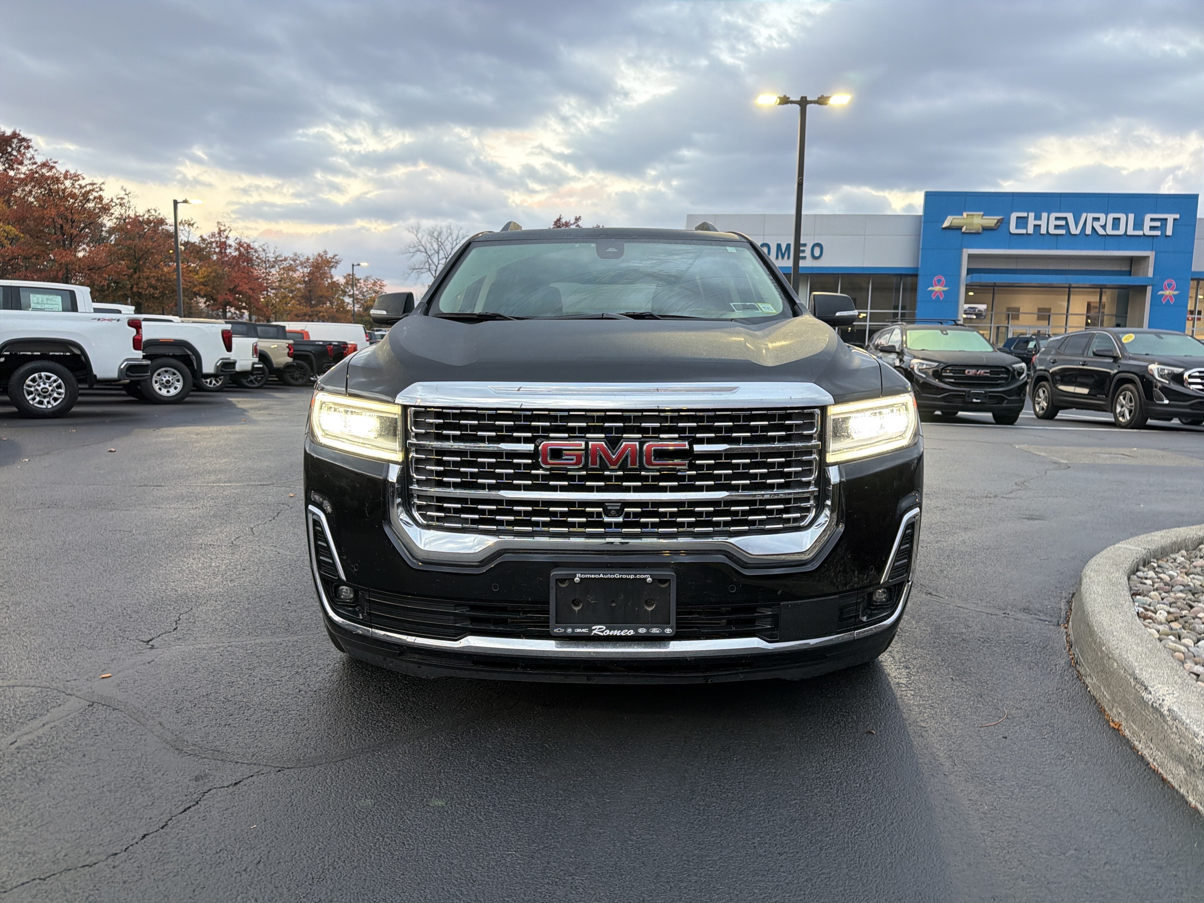 2022 GMC Acadia Denali