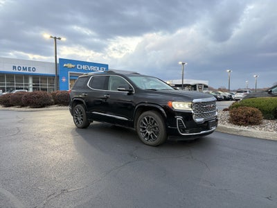 2022 GMC Acadia Denali