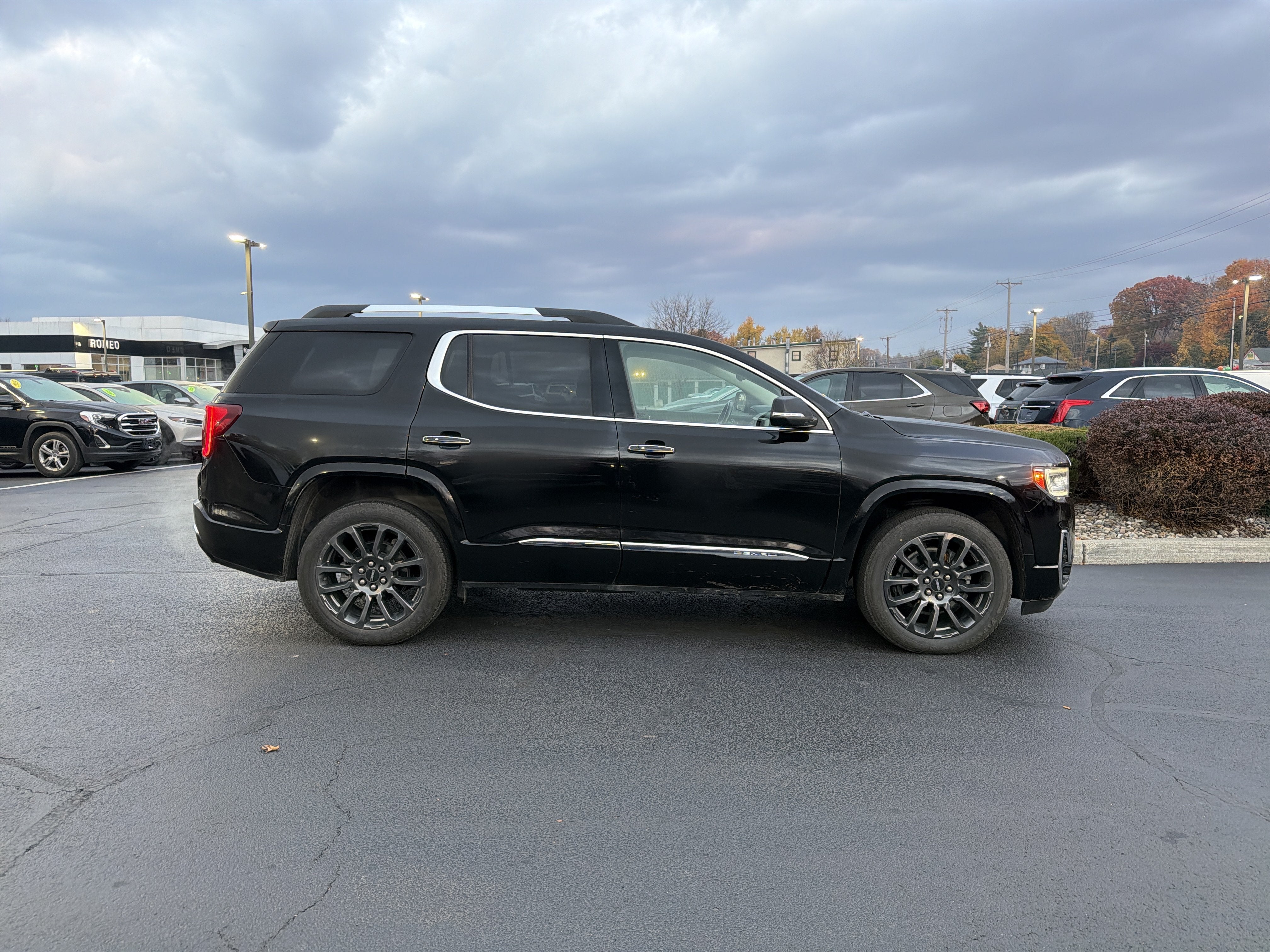2022 GMC Acadia Denali