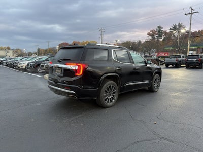 2022 GMC Acadia Denali