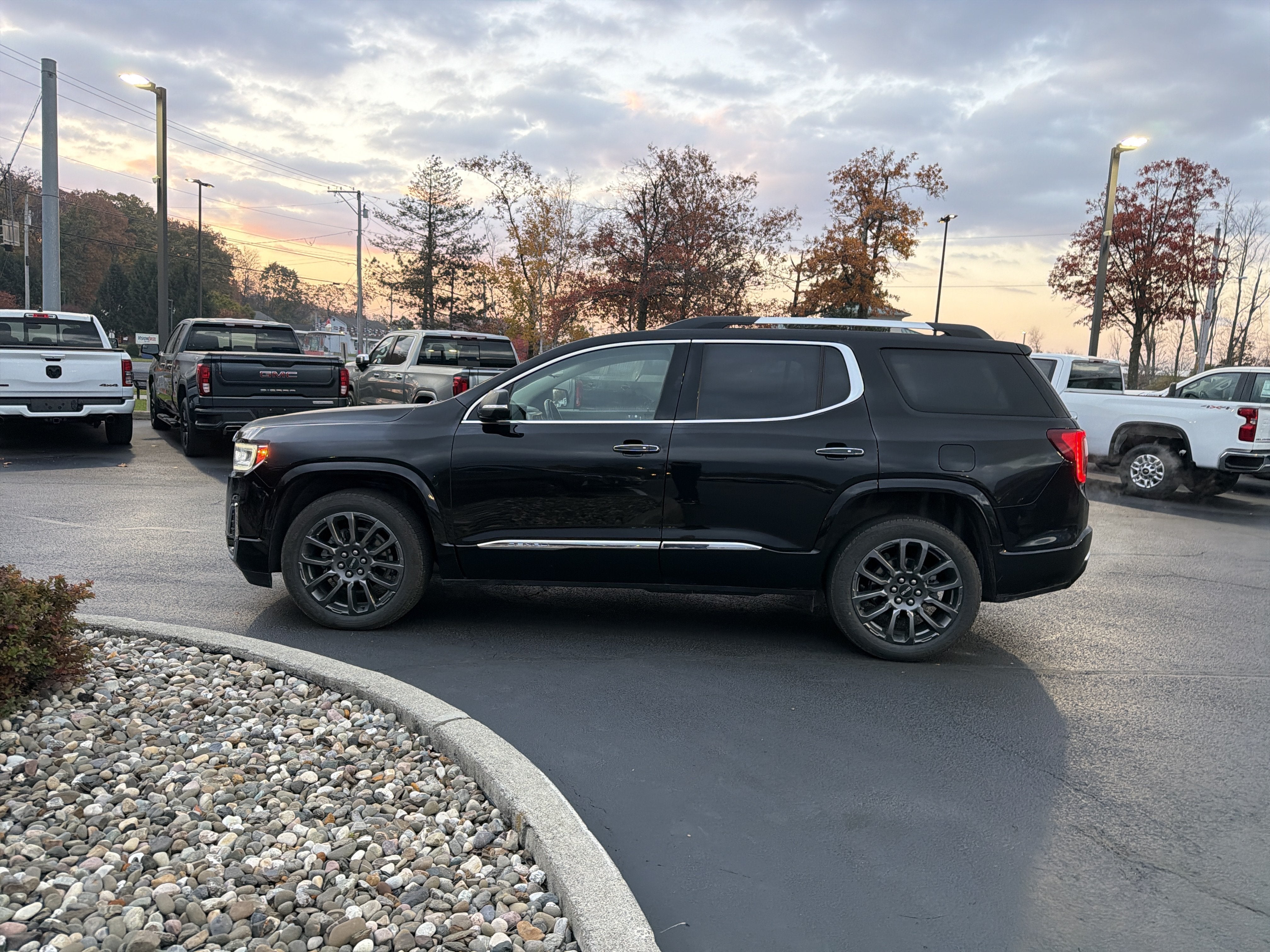 2022 GMC Acadia Denali