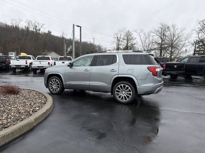 2023 GMC Acadia Denali