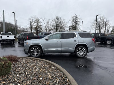 2023 GMC Acadia Denali