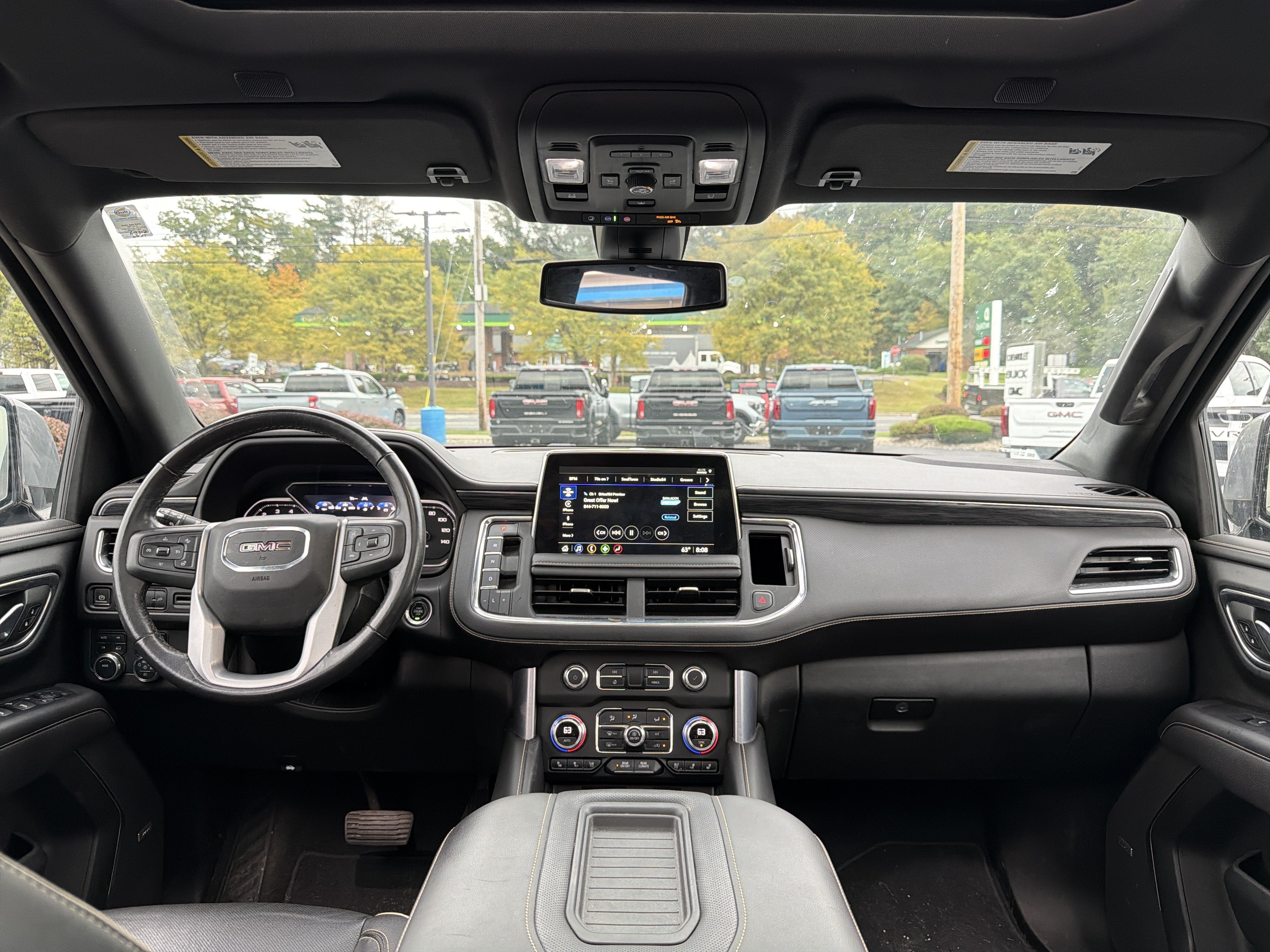 2021 GMC Yukon SLT