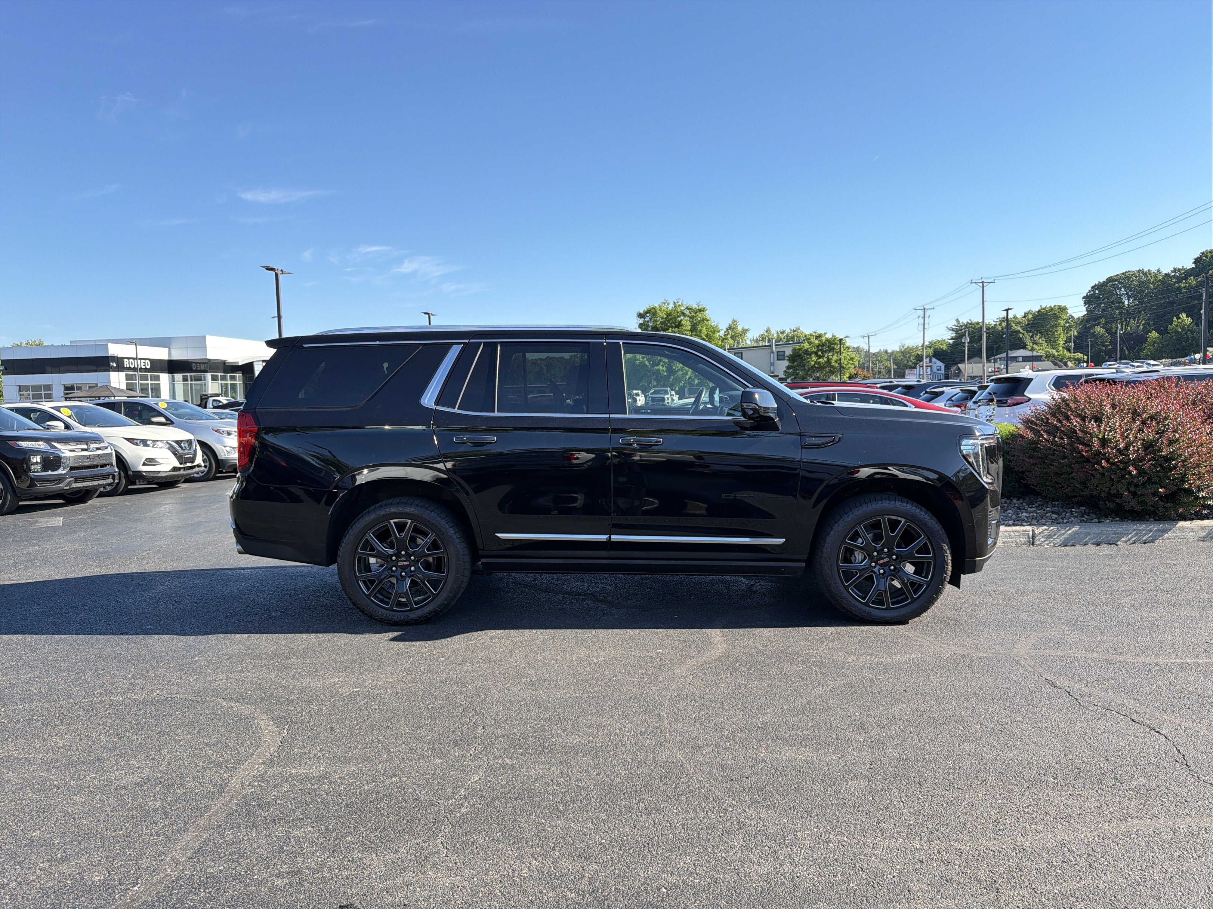 2024 GMC Yukon Denali