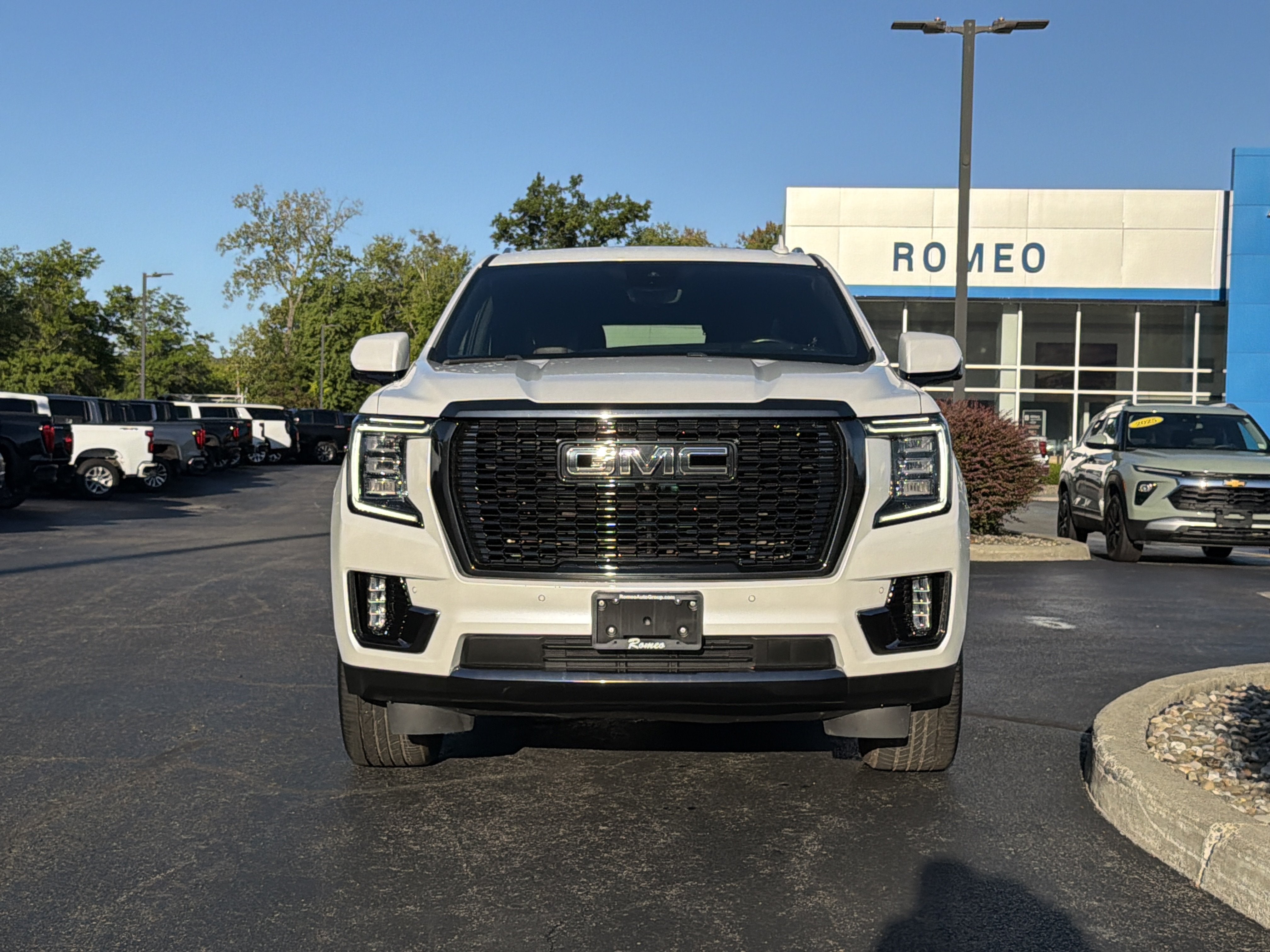 2023 GMC Yukon Denali Ultimate