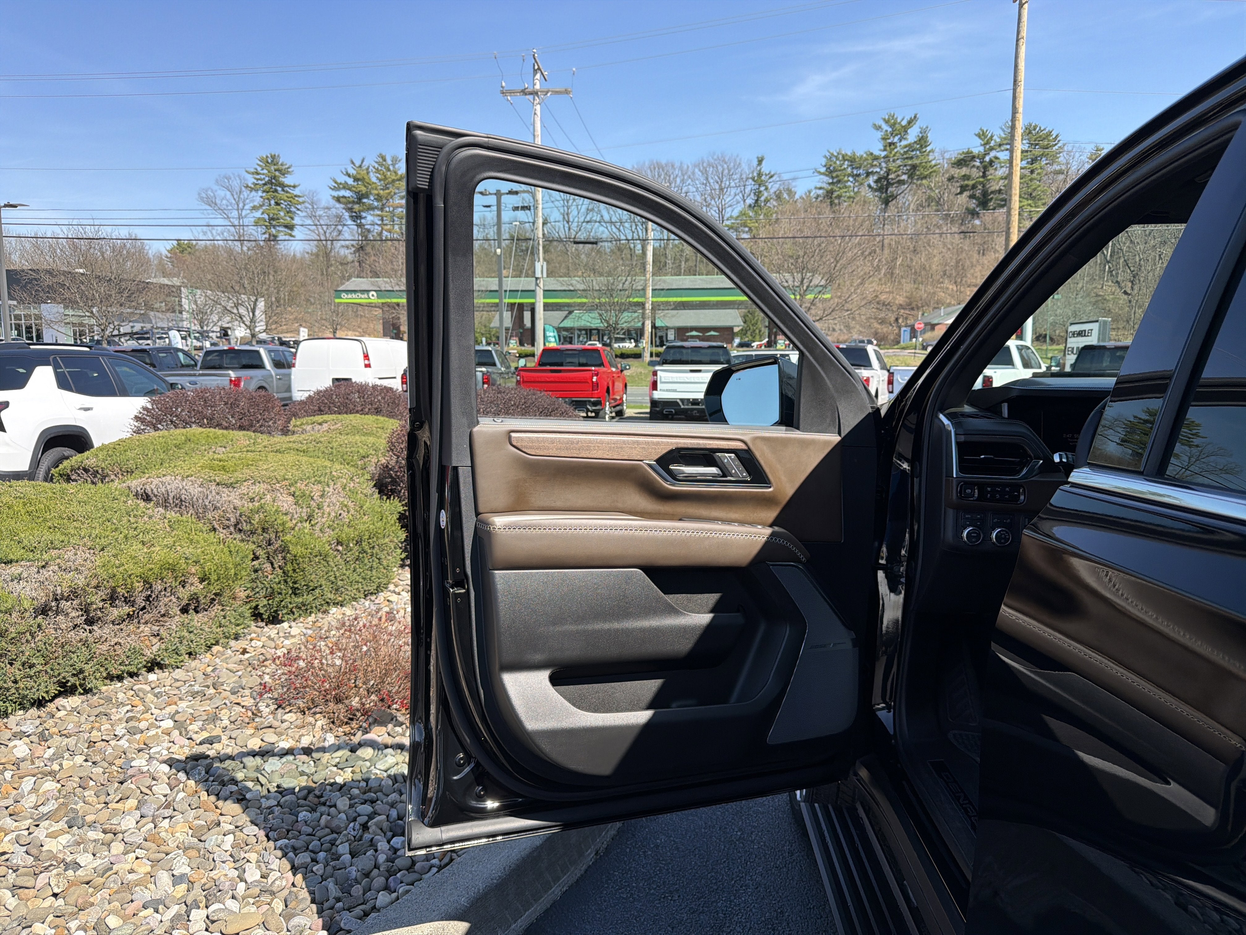 2025 GMC Yukon Denali Ultimate