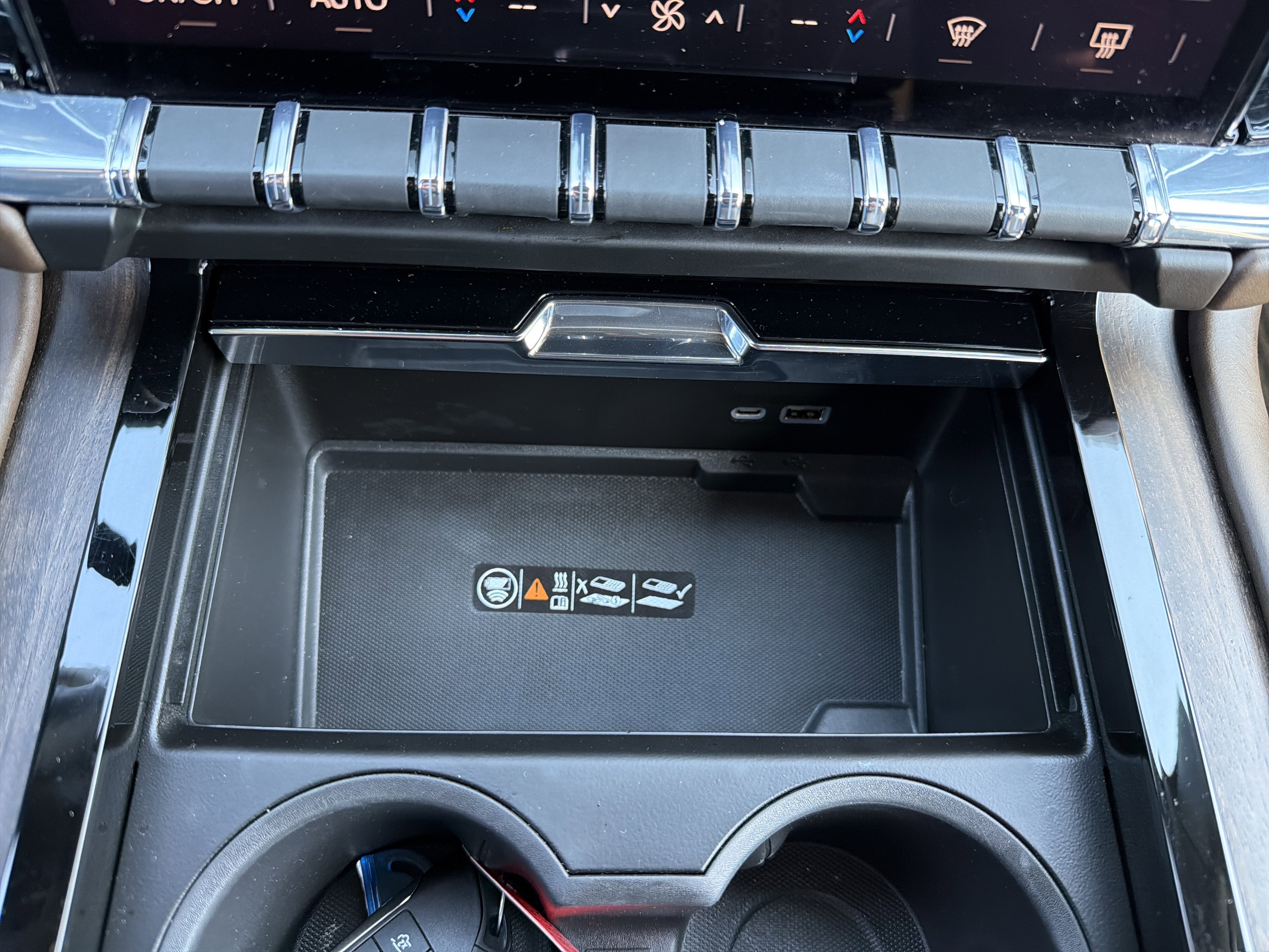 2025 GMC Yukon Denali Ultimate