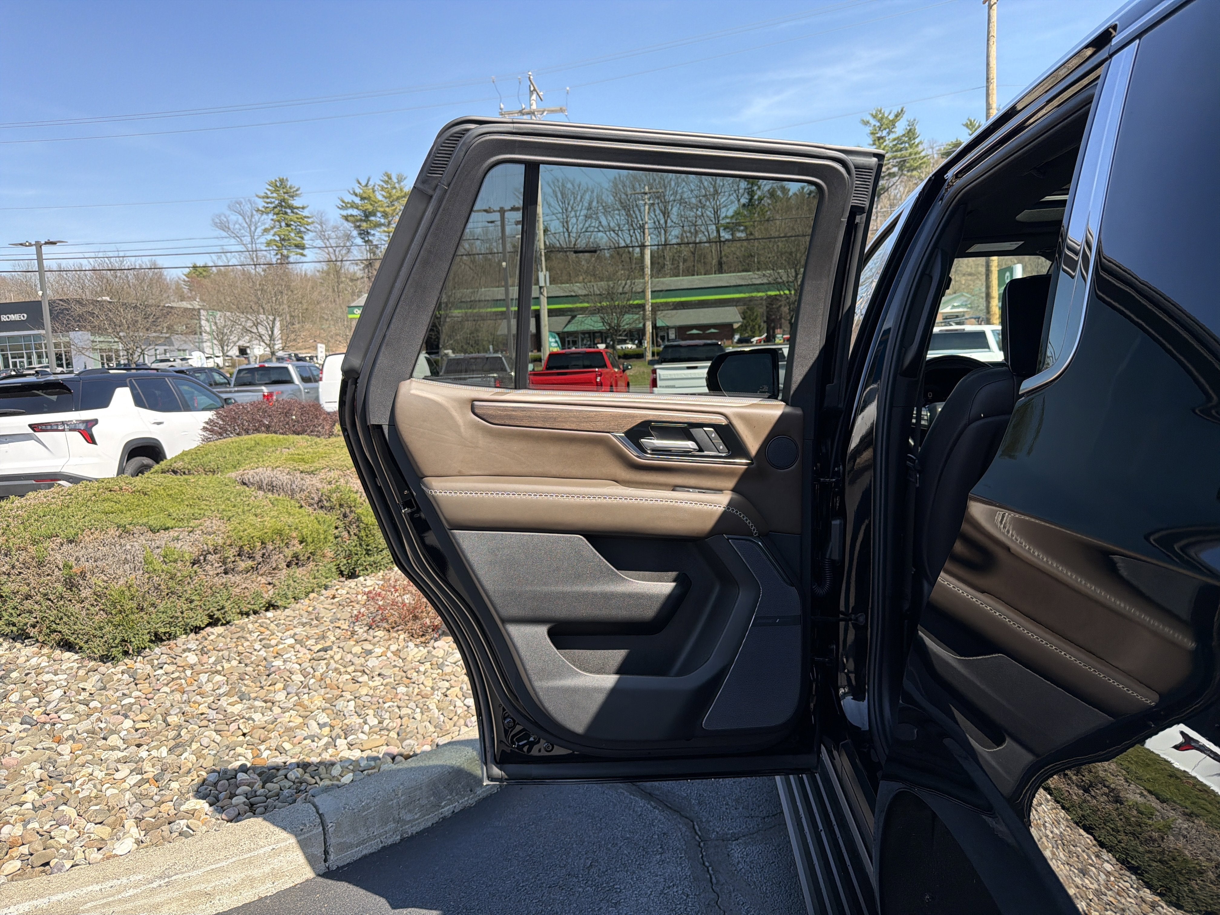 2025 GMC Yukon Denali Ultimate