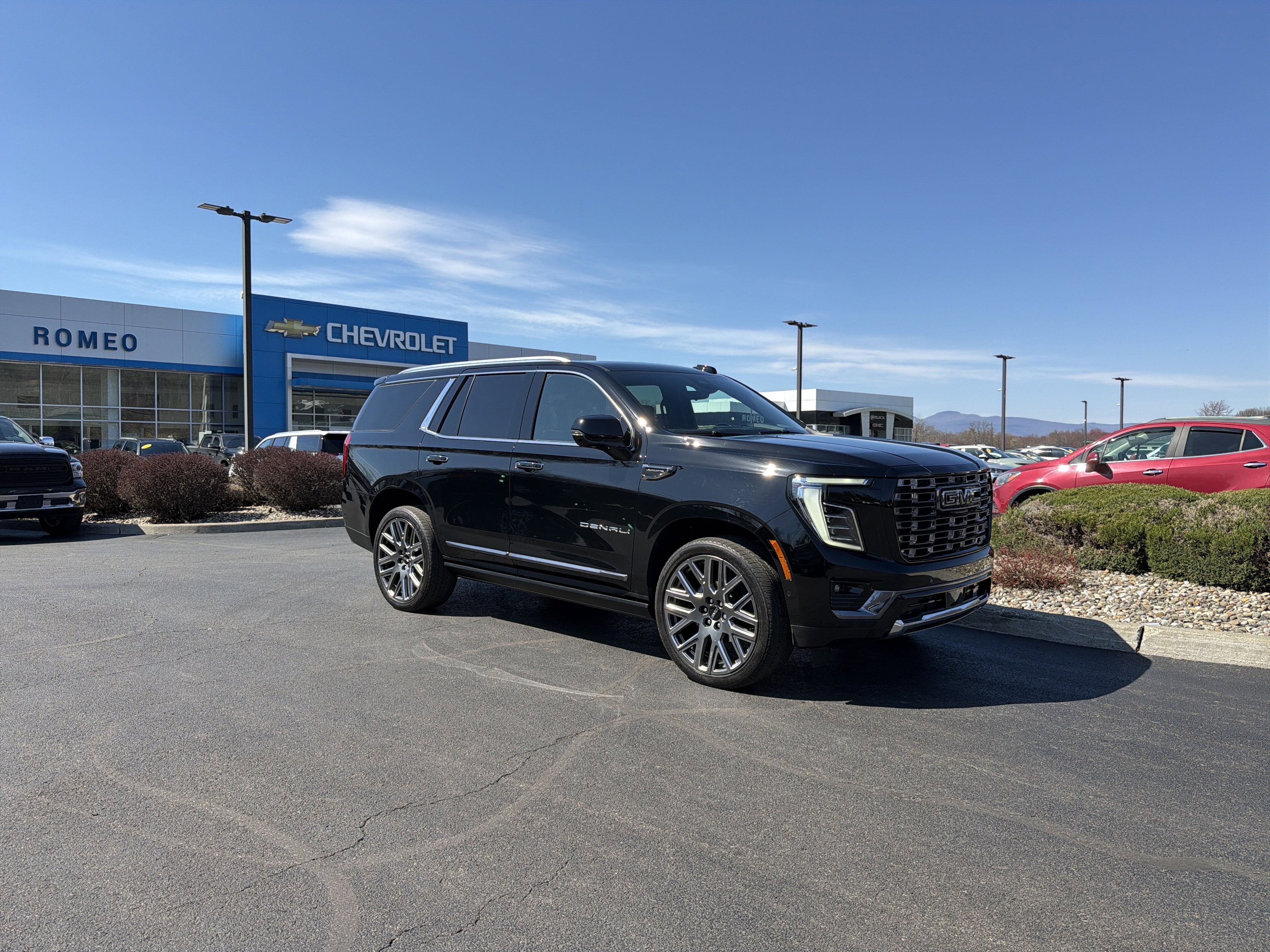 2025 GMC Yukon Denali Ultimate