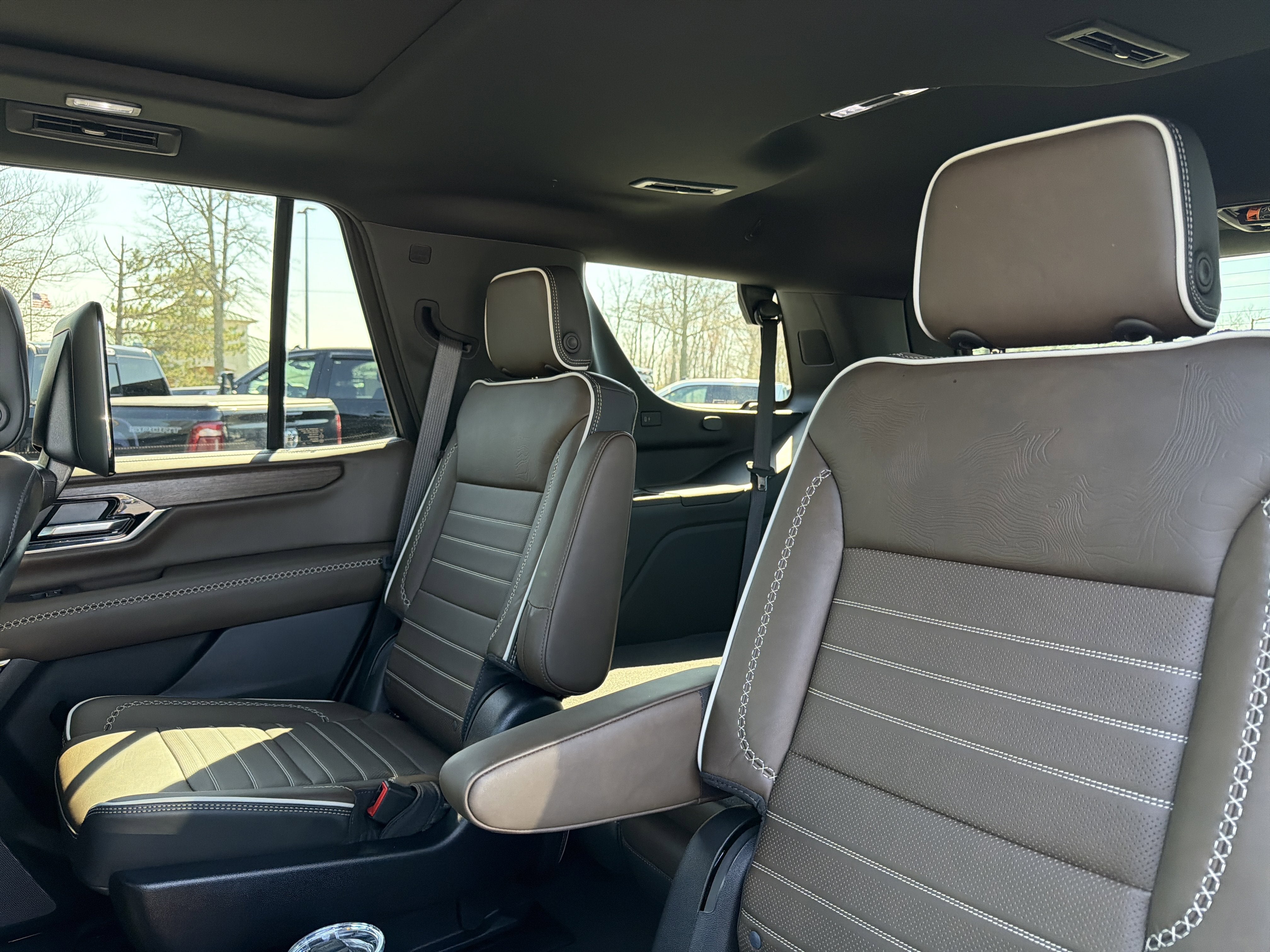 2025 GMC Yukon Denali Ultimate